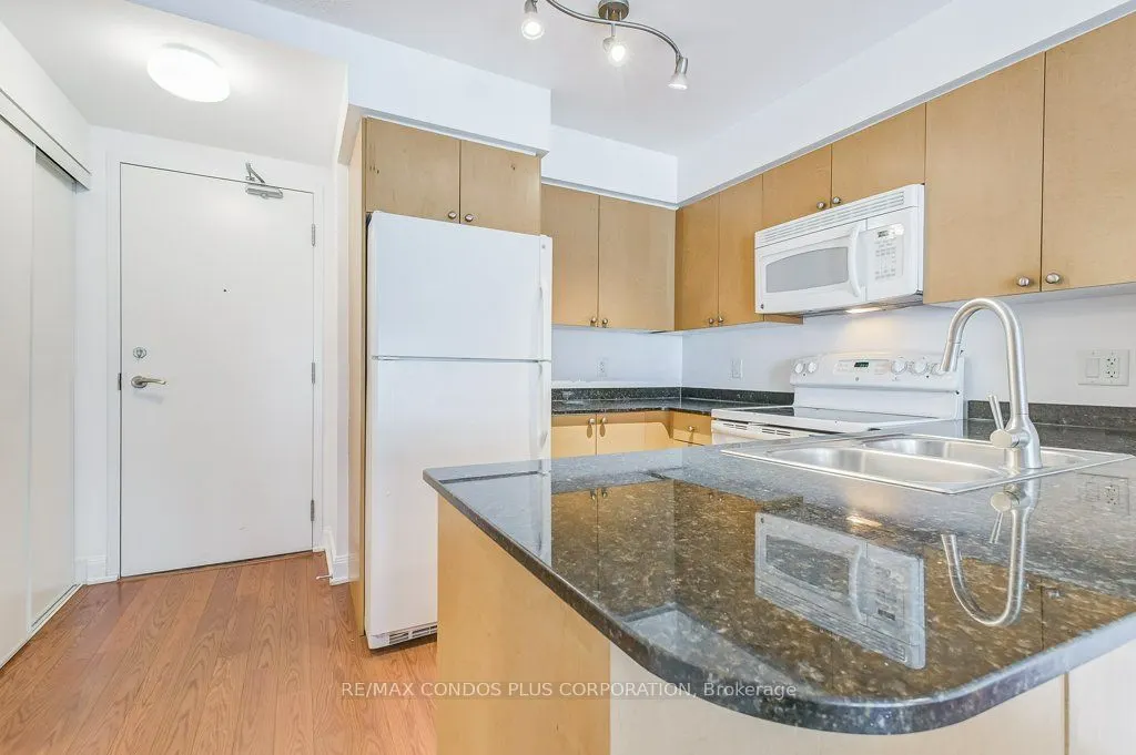 2191 Yonge Street, #3010