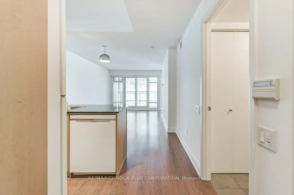 2191 Yonge Street, #3010