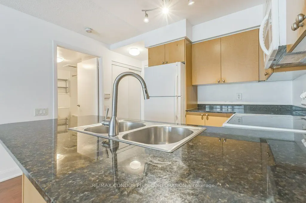2191 Yonge Street, #3010