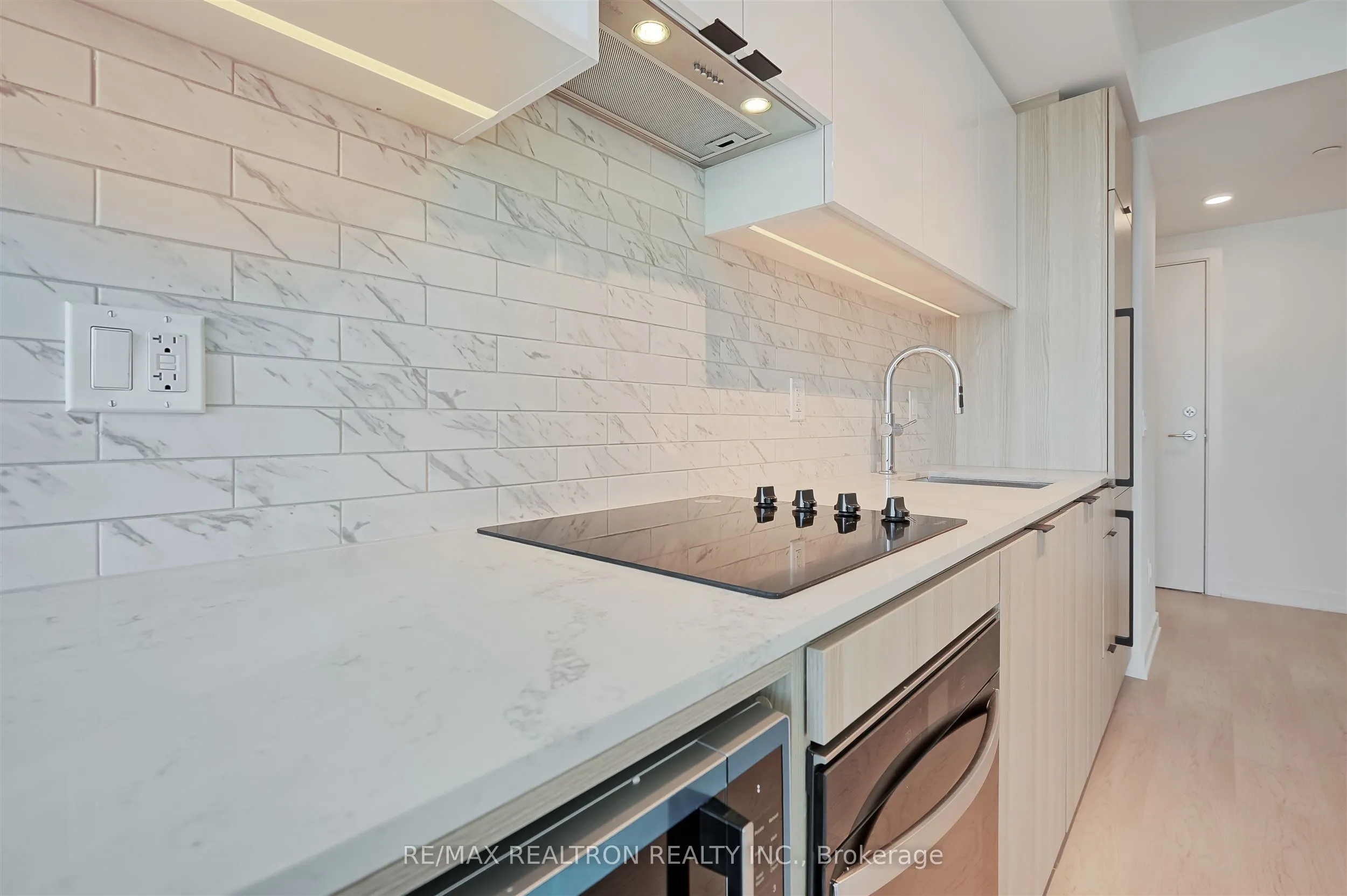 252 Church Street, #5101