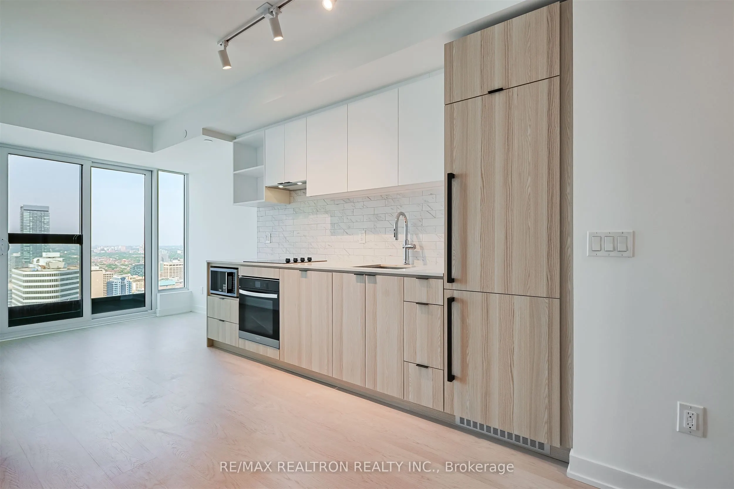 252 Church Street, #5101