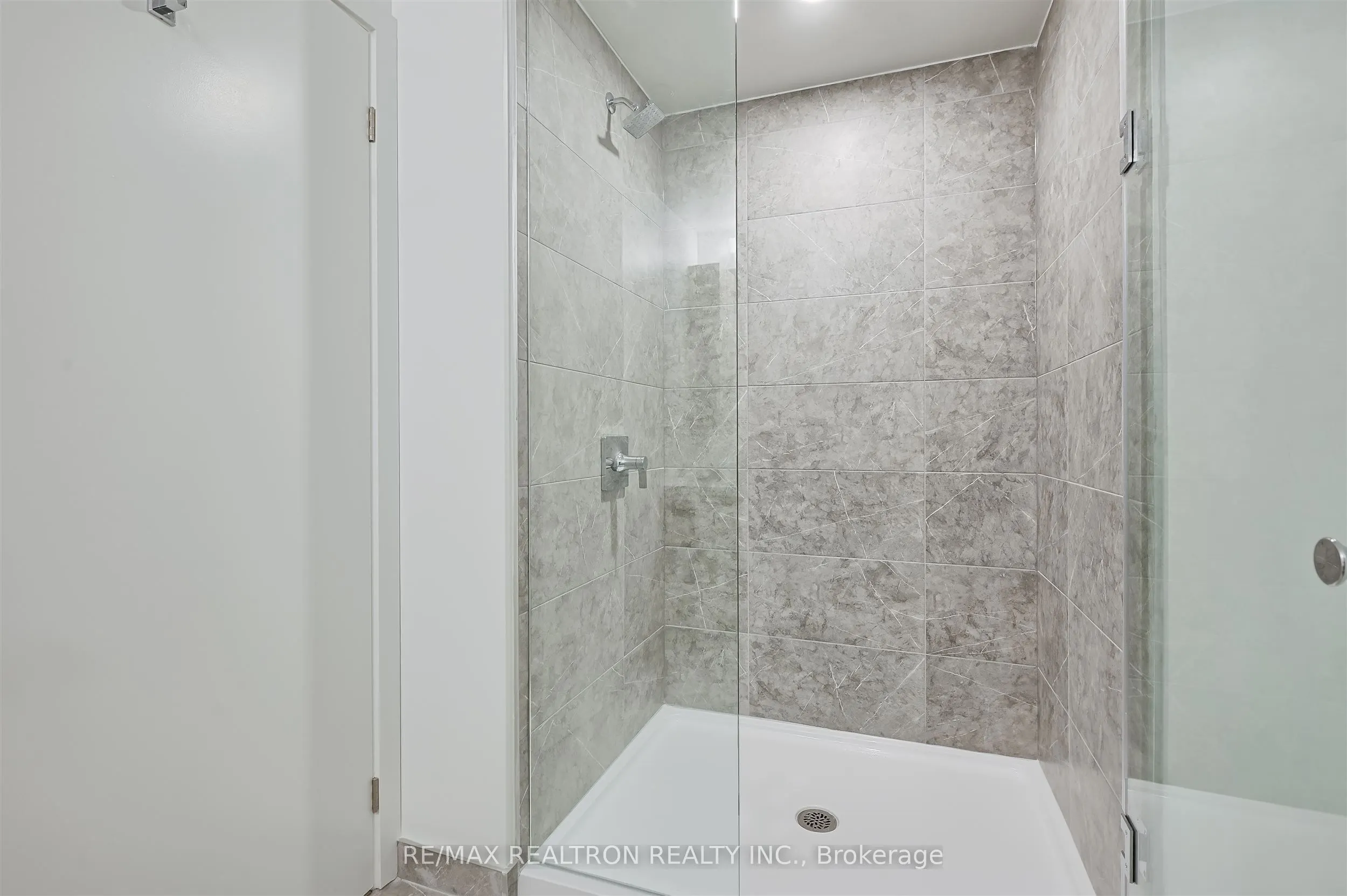 252 Church Street, #5101