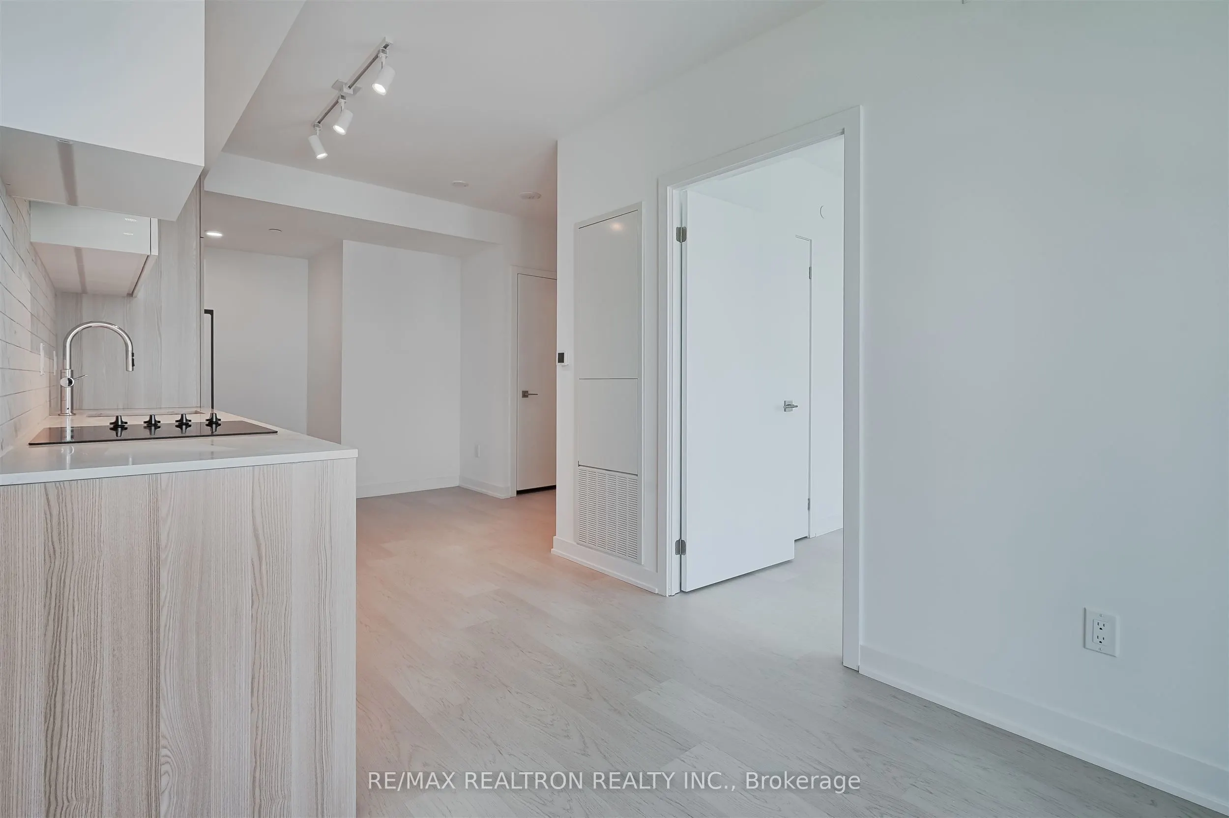 252 Church Street, #5101