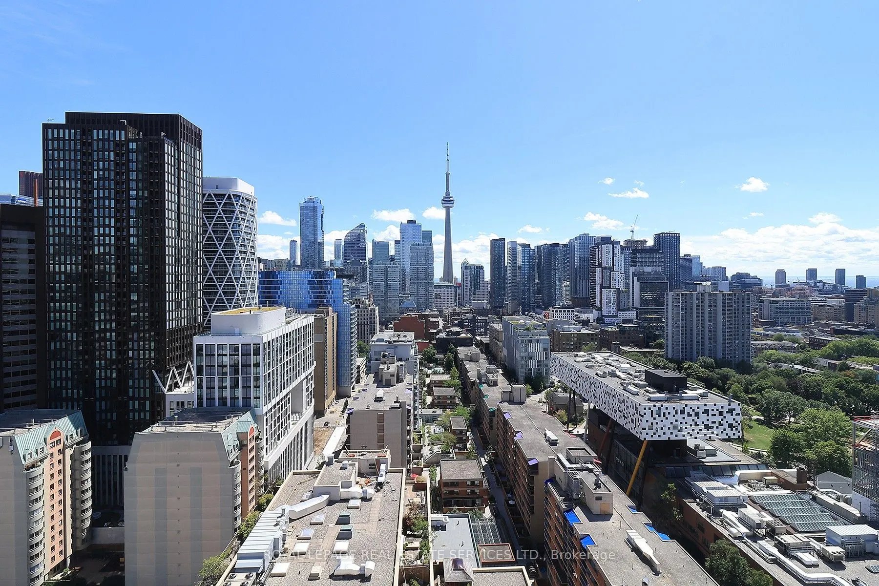 280 Dundas Street W, #2408