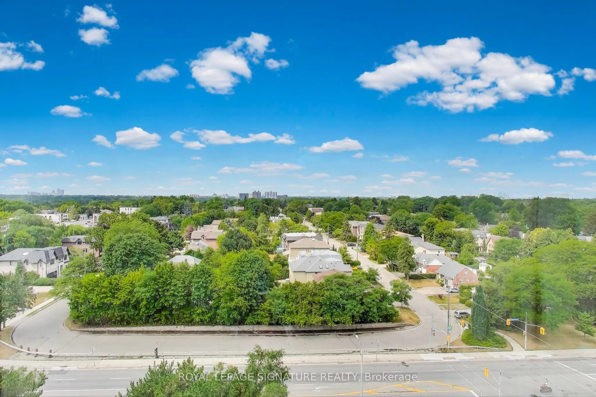 33 Elmhurst Avenue, #1208