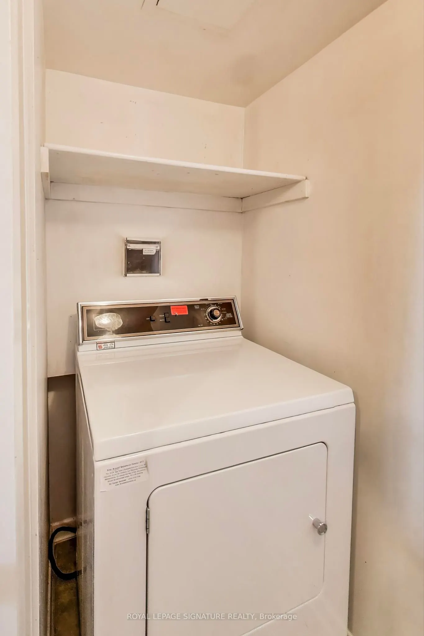 33 Elmhurst Avenue, #1208