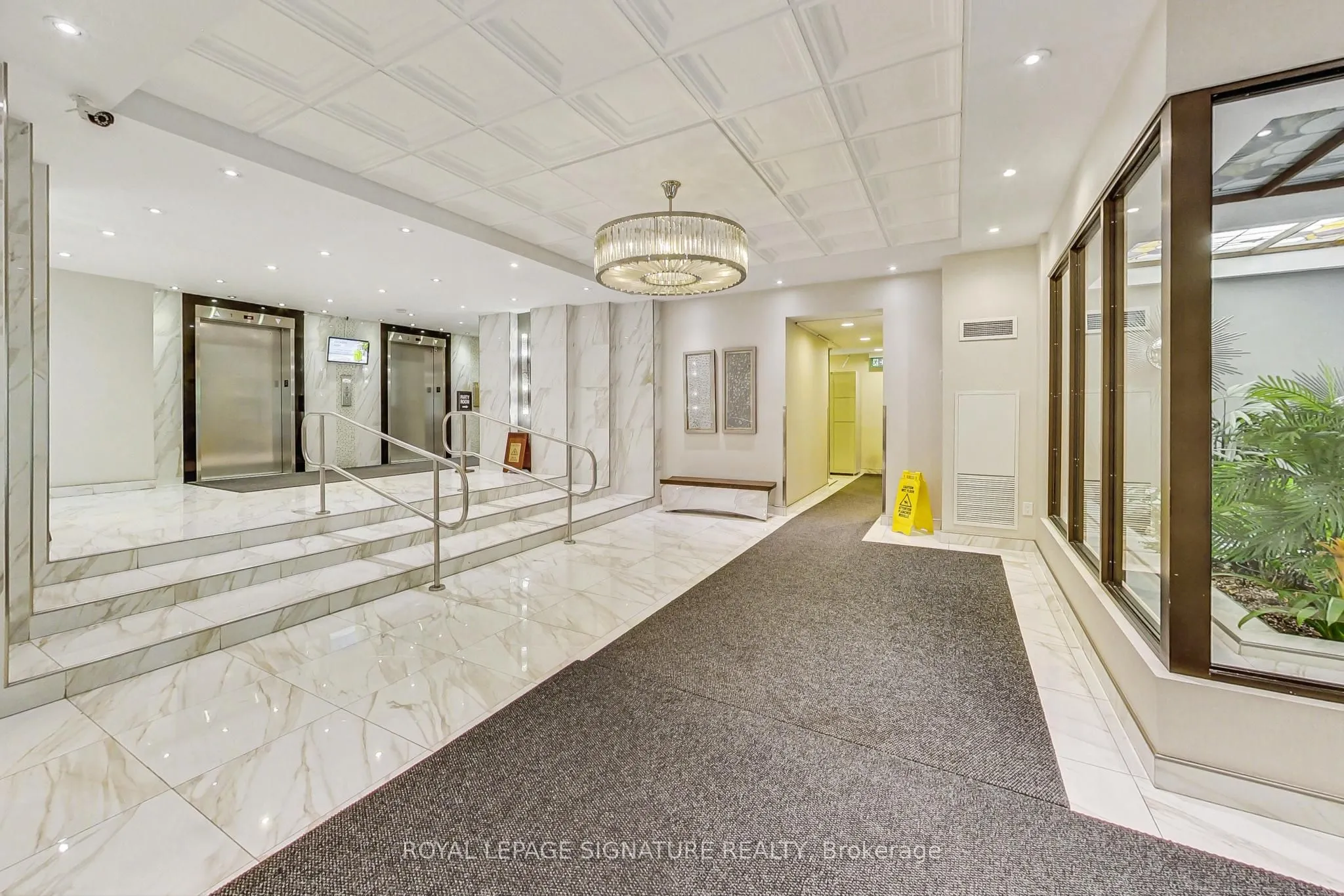 33 Elmhurst Avenue, #1208