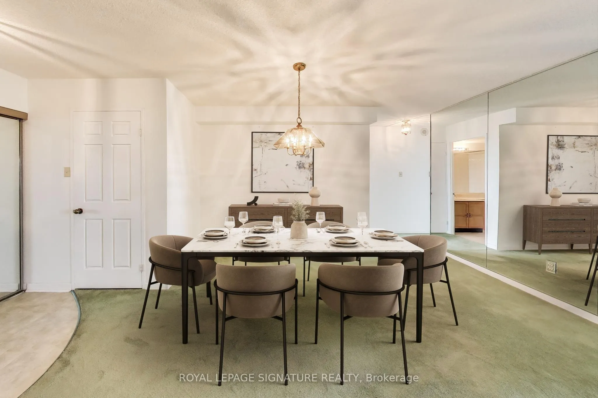 33 Elmhurst Avenue, #1208