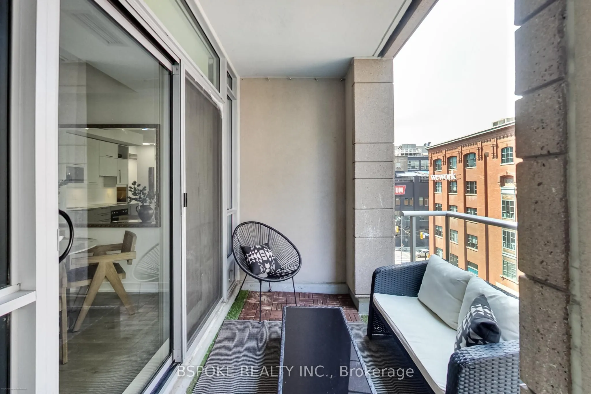 199 Richmond Street W, #518