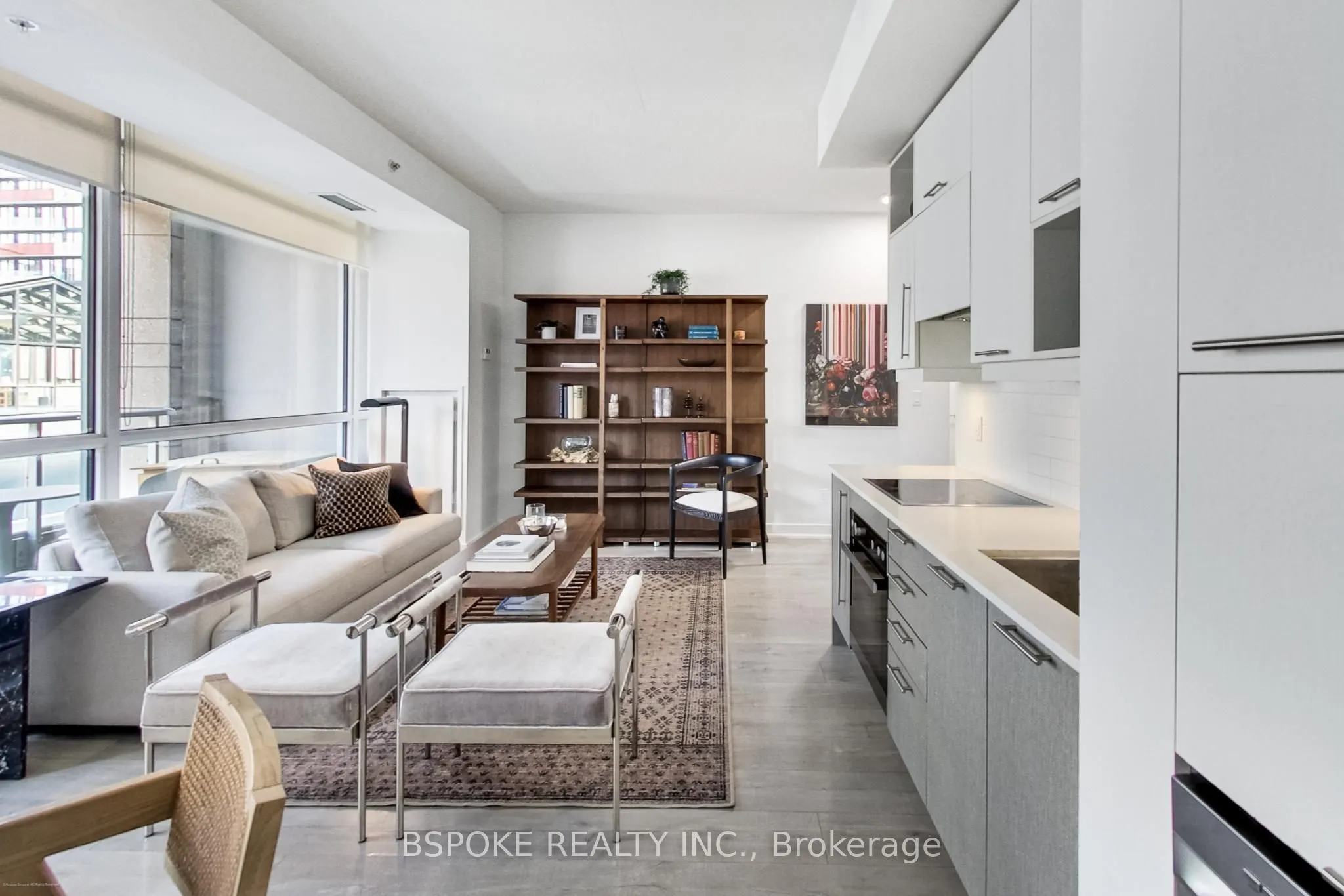 199 Richmond Street W, #518