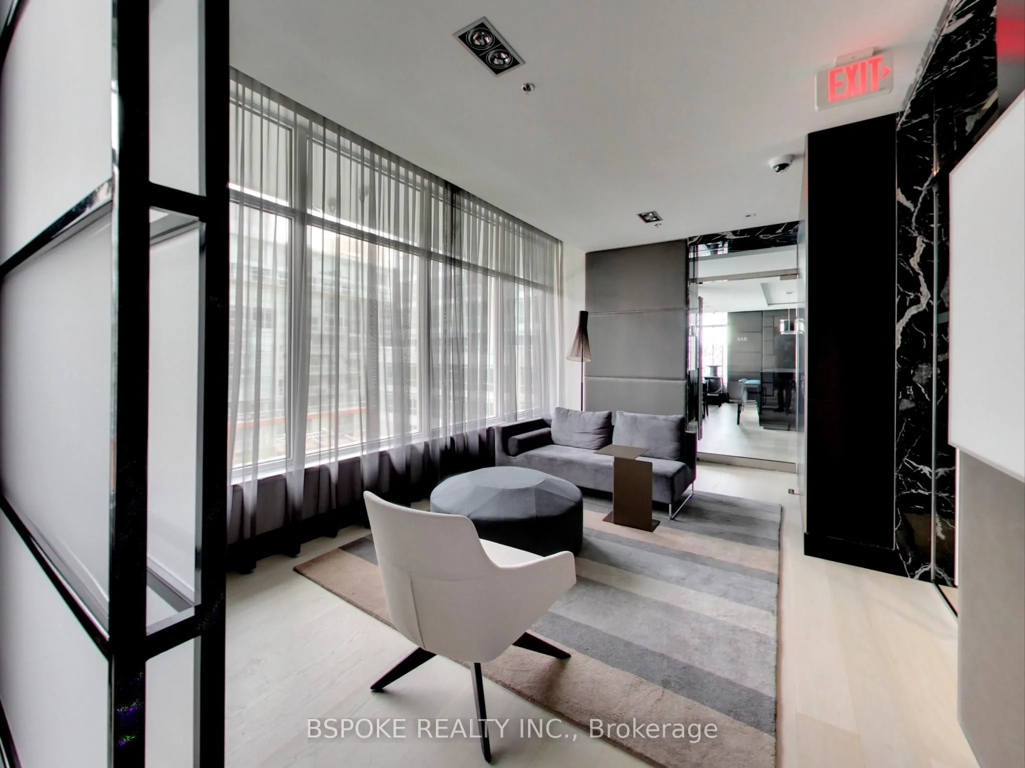 199 Richmond Street W, #518