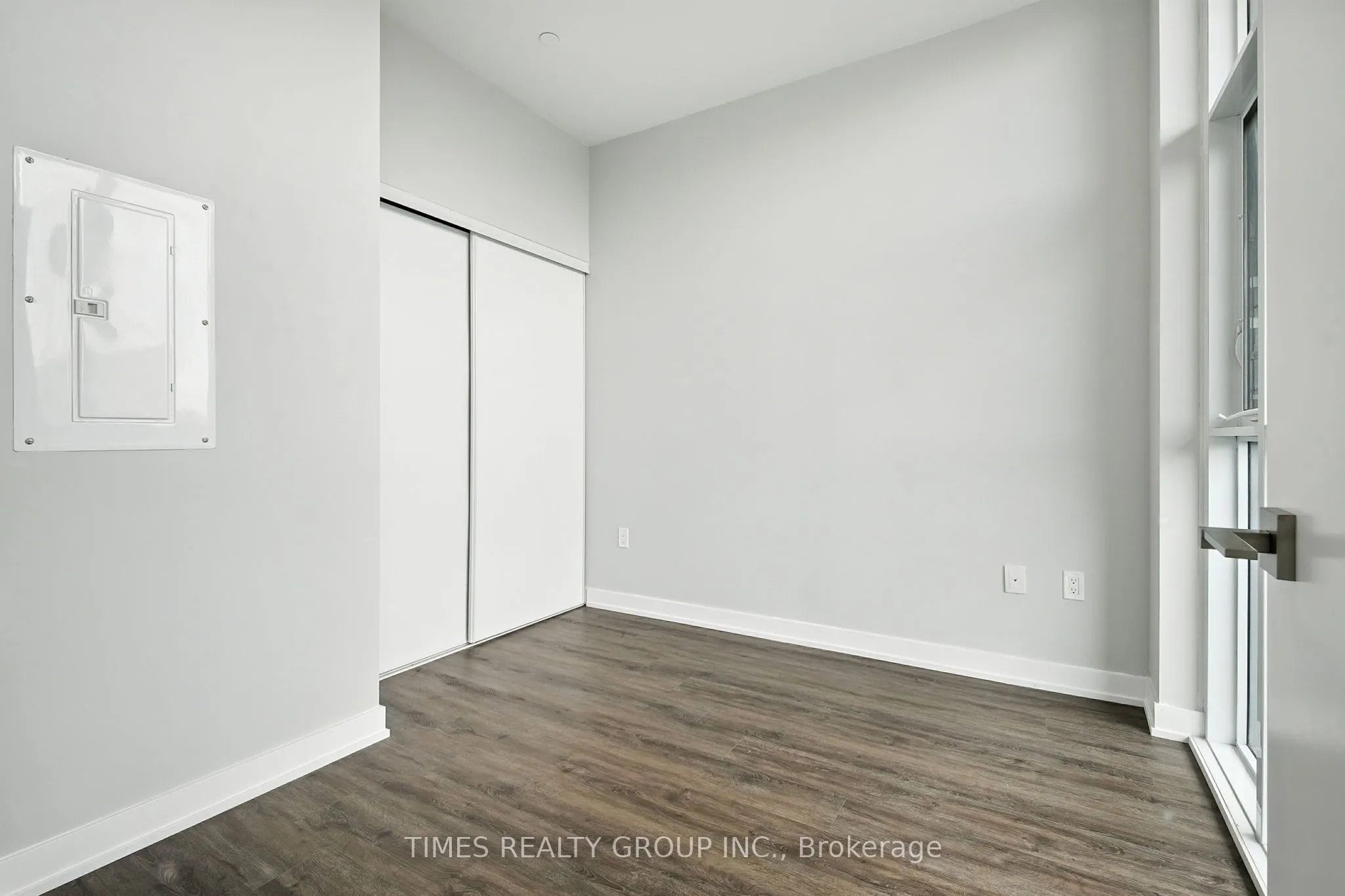 50 Ordnance Street, #413
