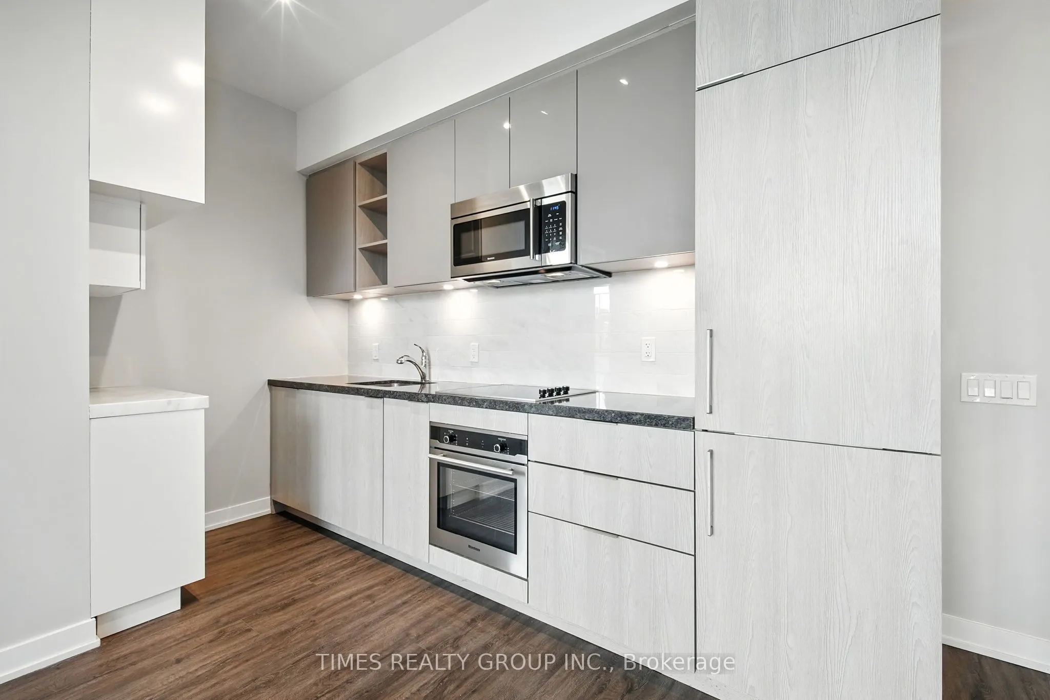 50 Ordnance Street, #413