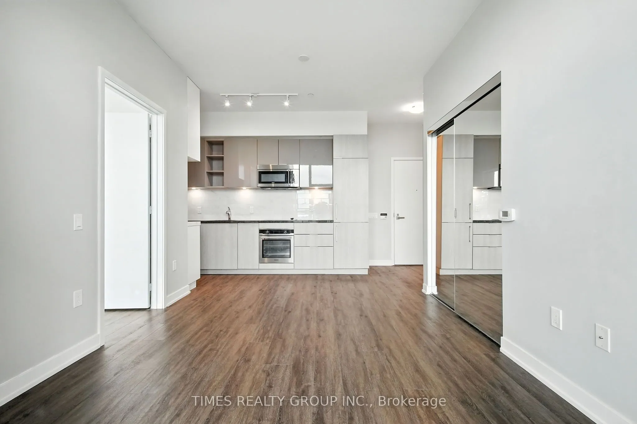 50 Ordnance Street, #413