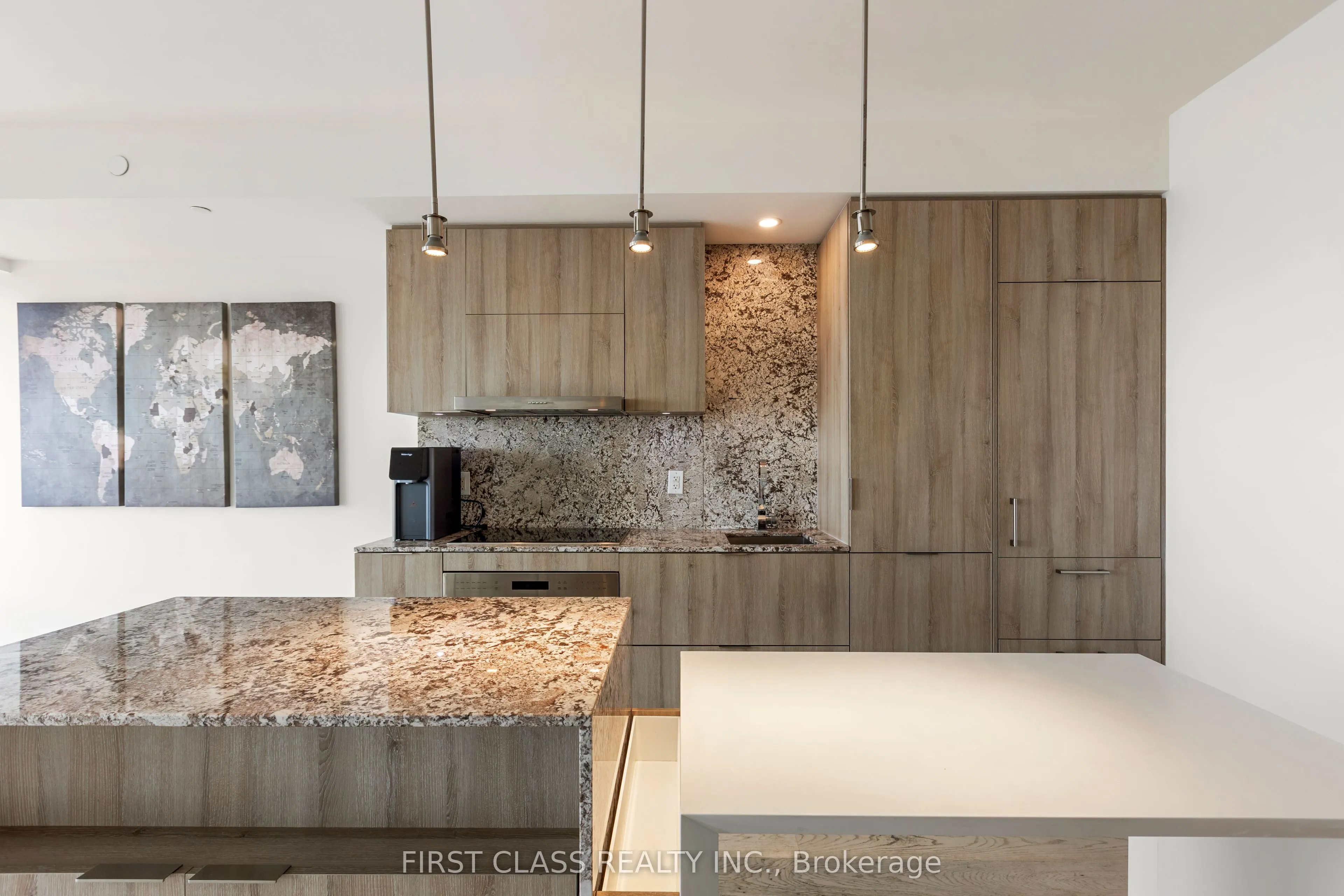 1 Bloor Street E, #5305