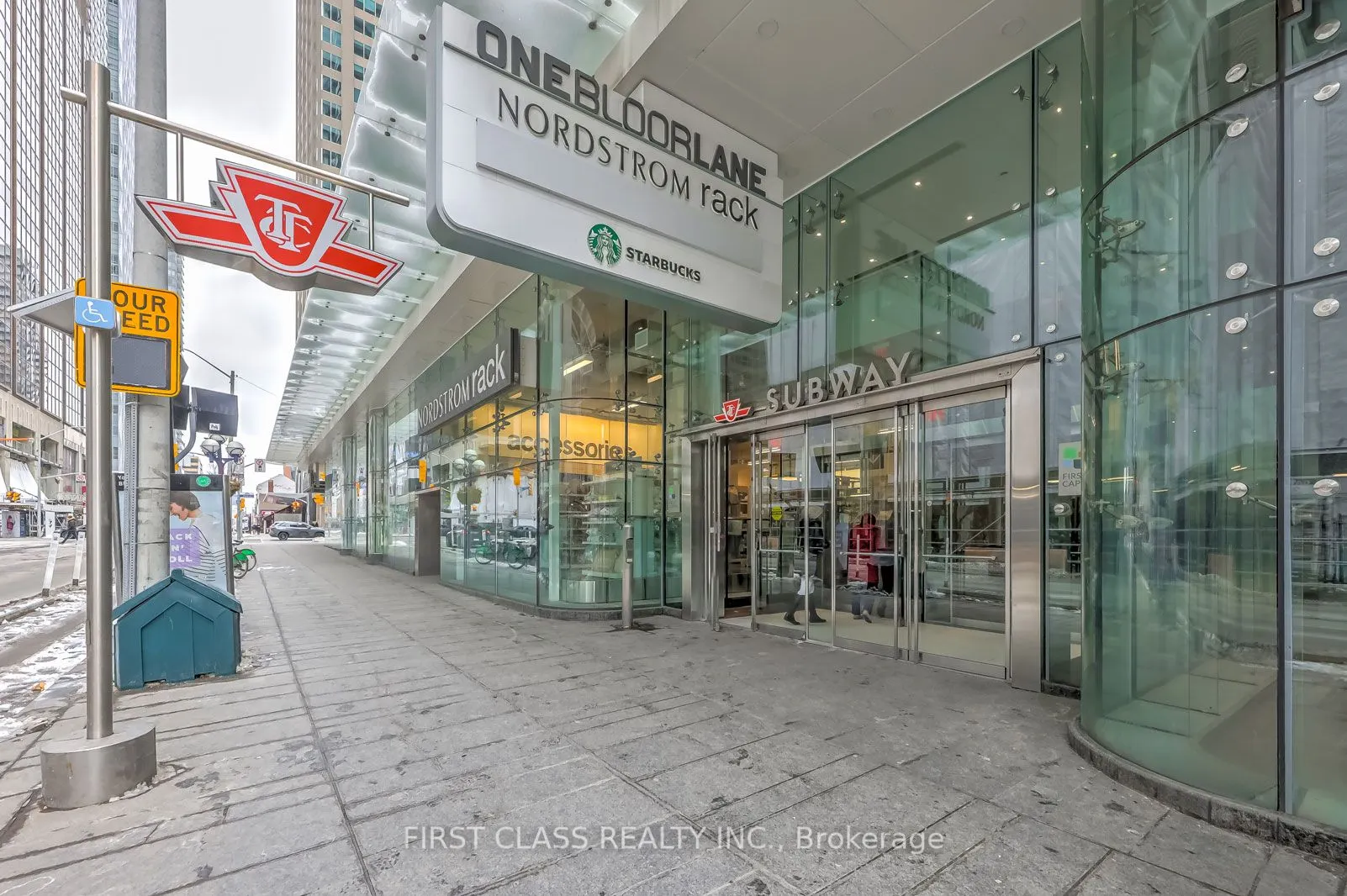 1 Bloor Street E, #5305