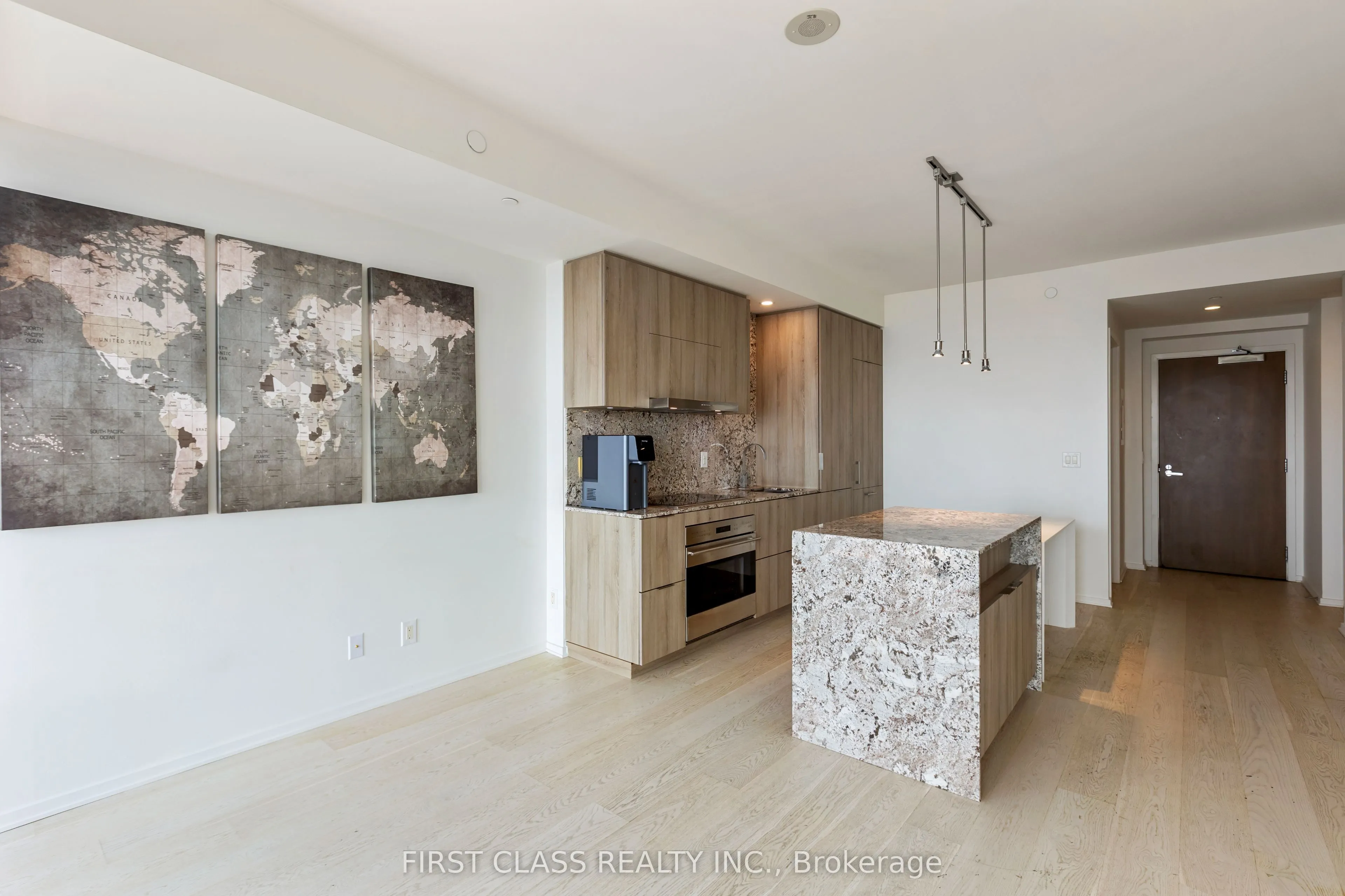 1 Bloor Street E, #5305