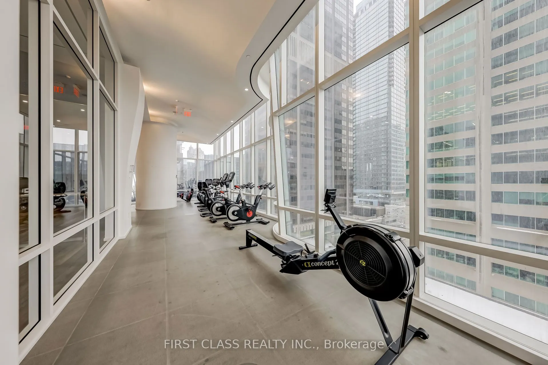 1 Bloor Street E, #5305