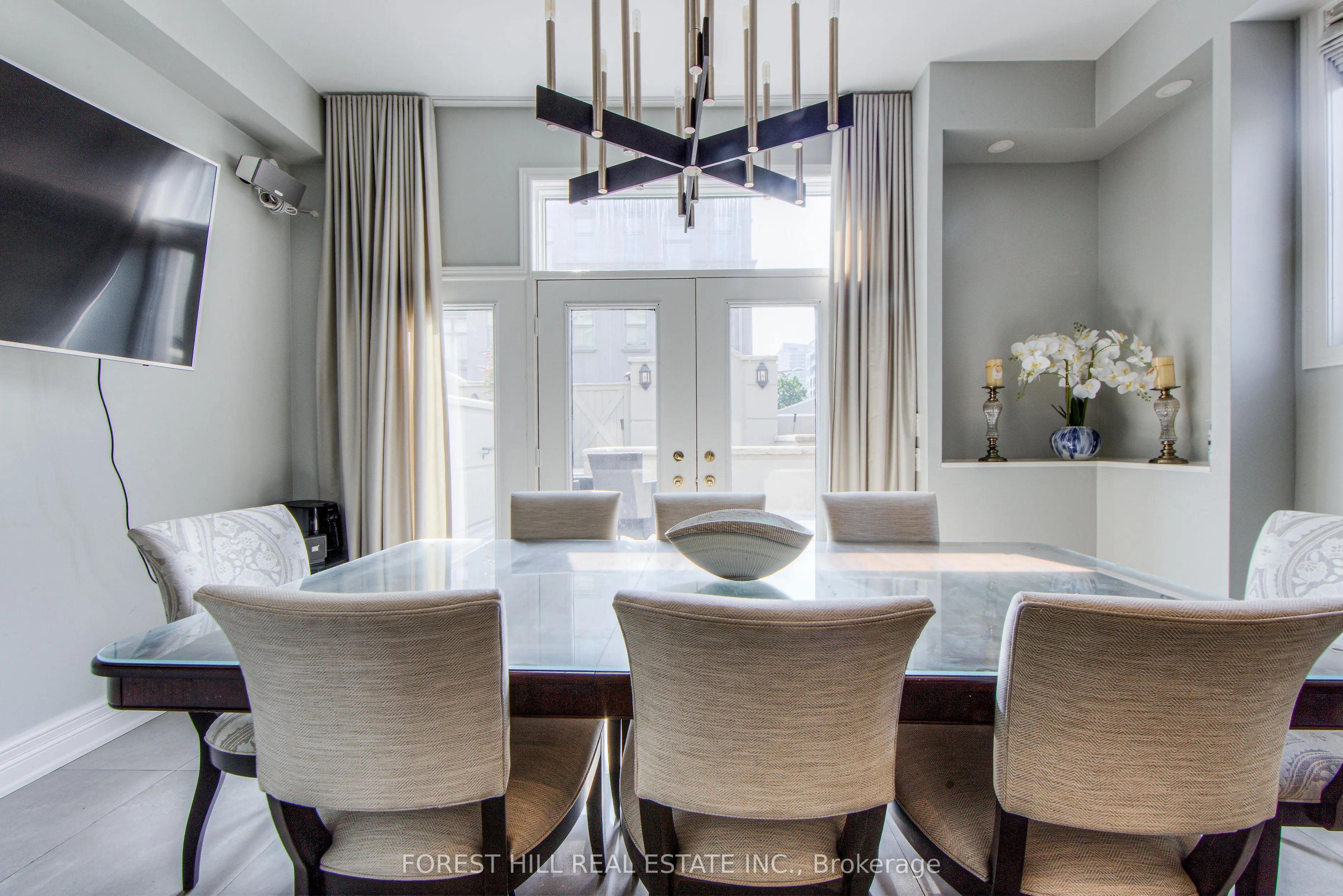 260 Russell Hill Road, #13