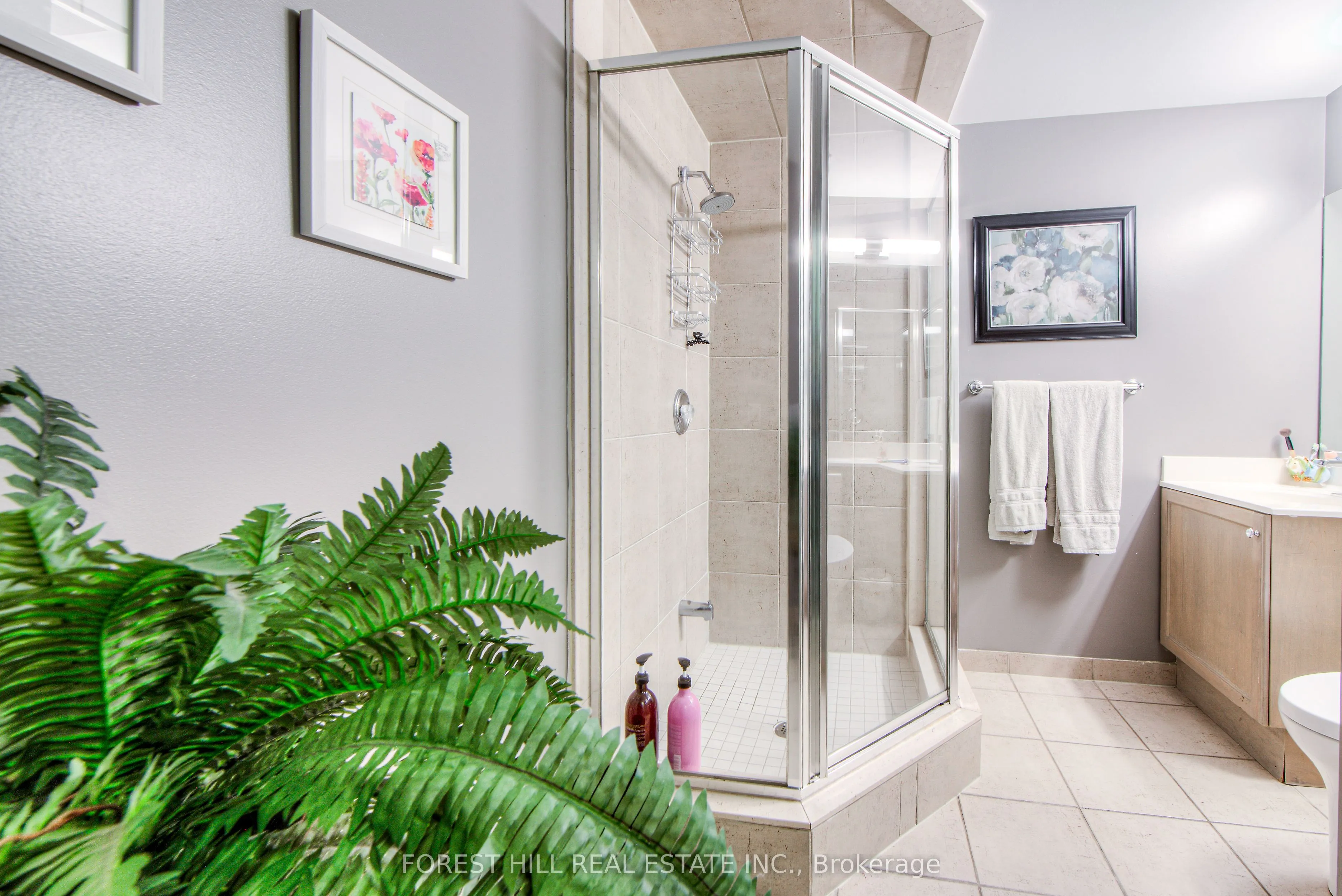 260 Russell Hill Road, #13