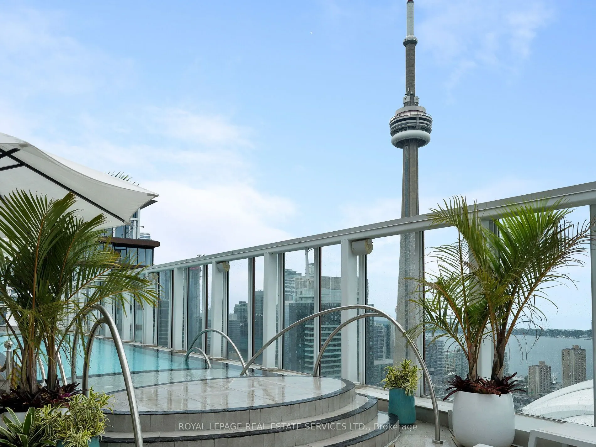 88 Blue Jays Way, #2301