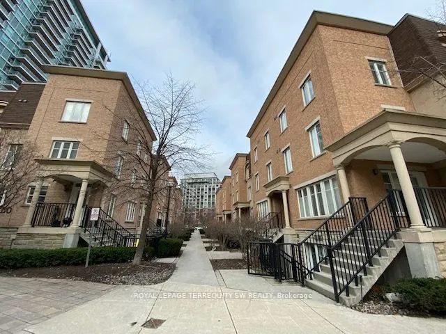 46 Western Battery Road, #823
