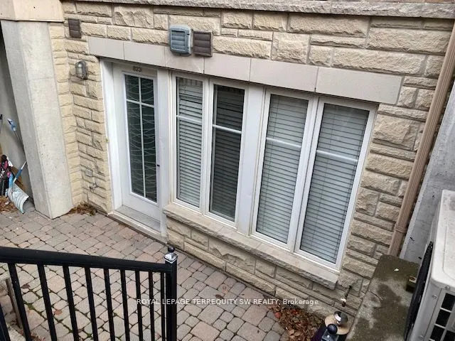 46 Western Battery Road, #823