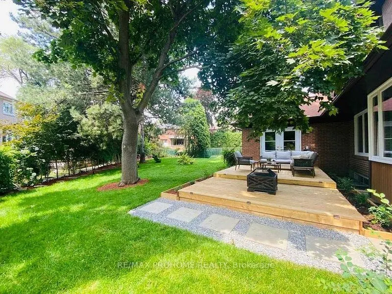 22 Fernside Court