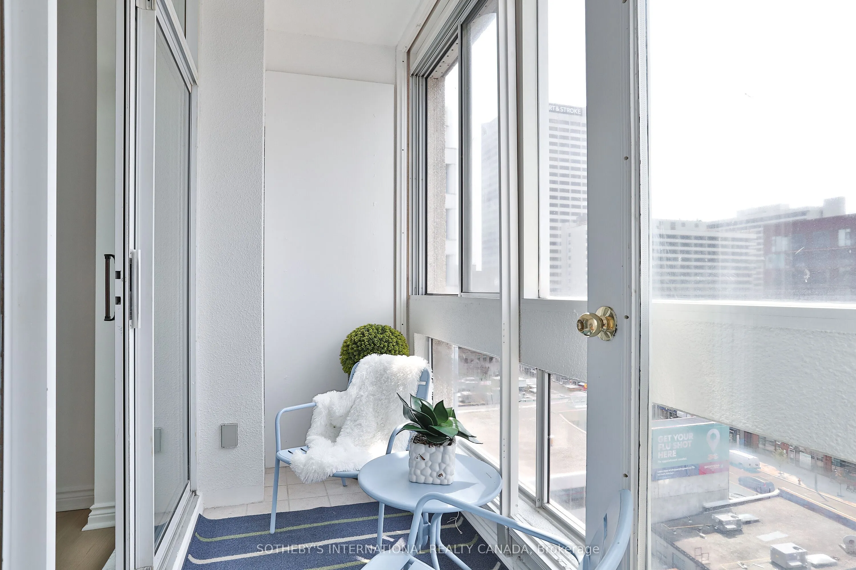 7 Broadway Avenue, #1003