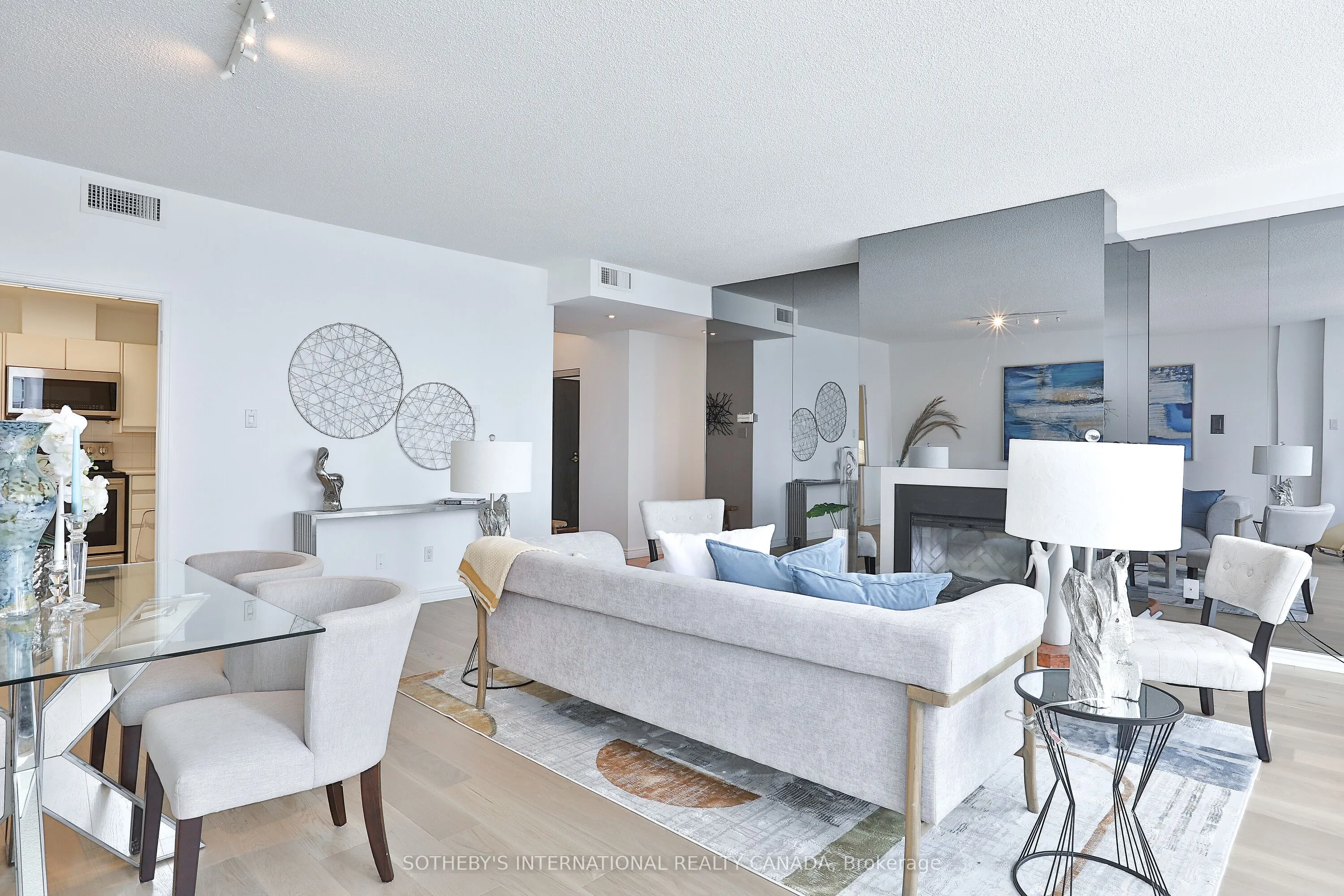 7 Broadway Avenue, #1003