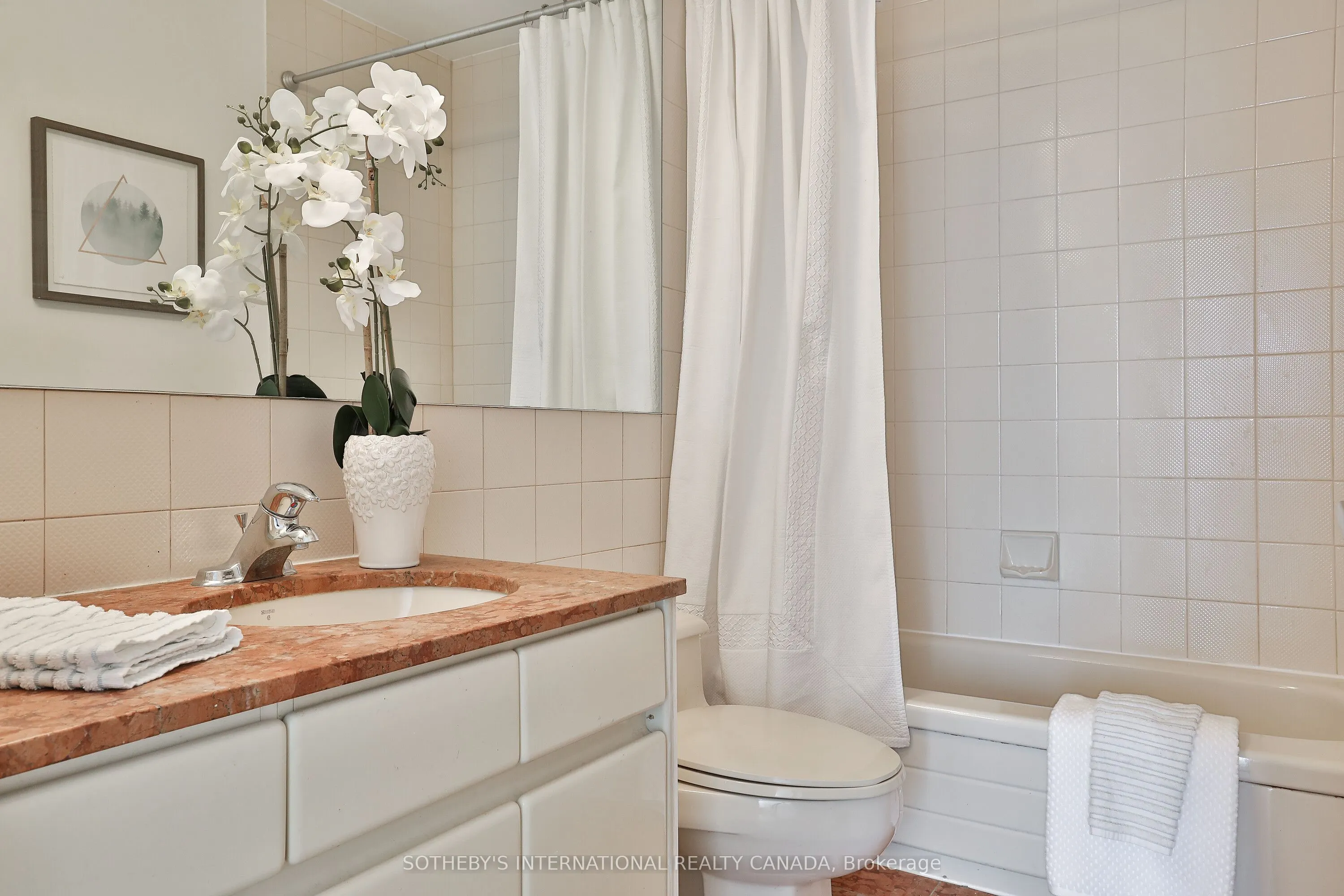 7 Broadway Avenue, #1003