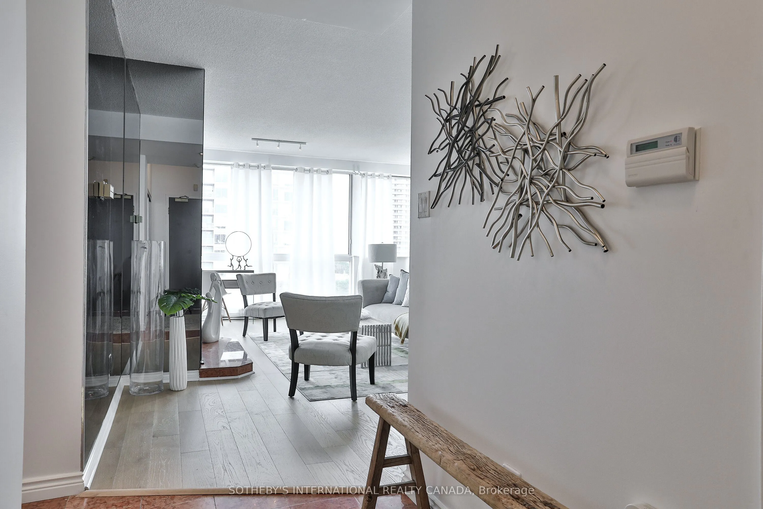 7 Broadway Avenue, #1003