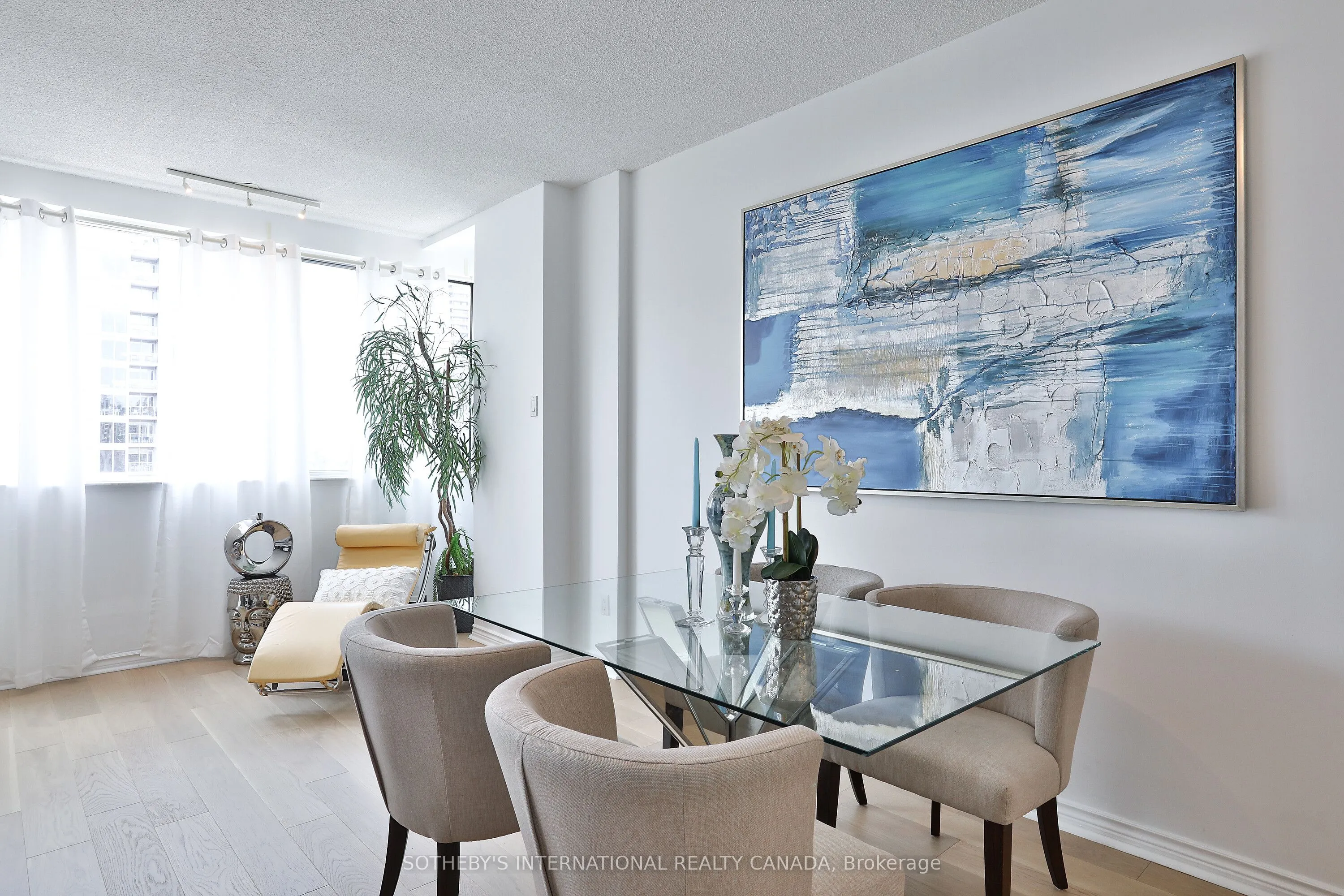 7 Broadway Avenue, #1003