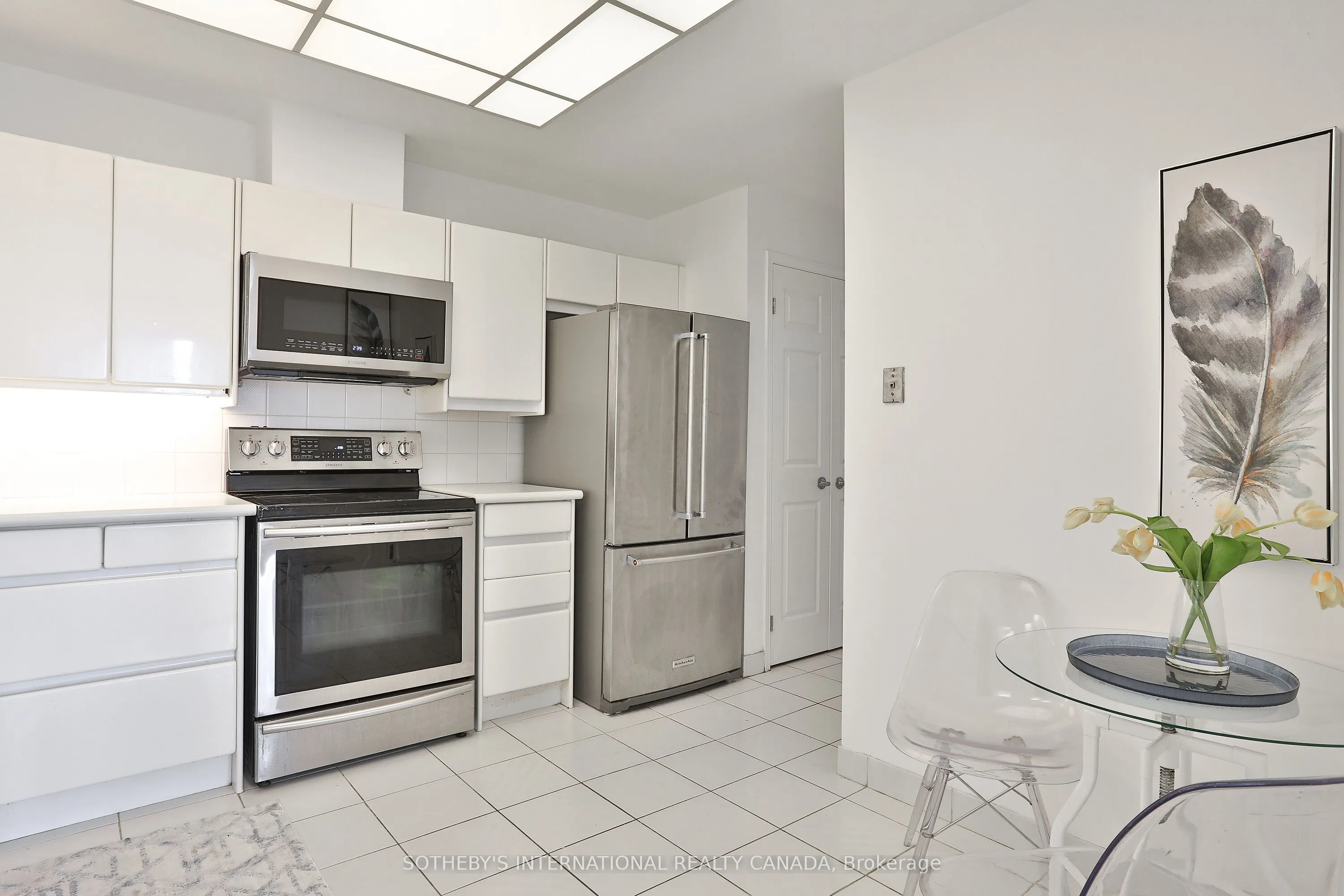 7 Broadway Avenue, #1003