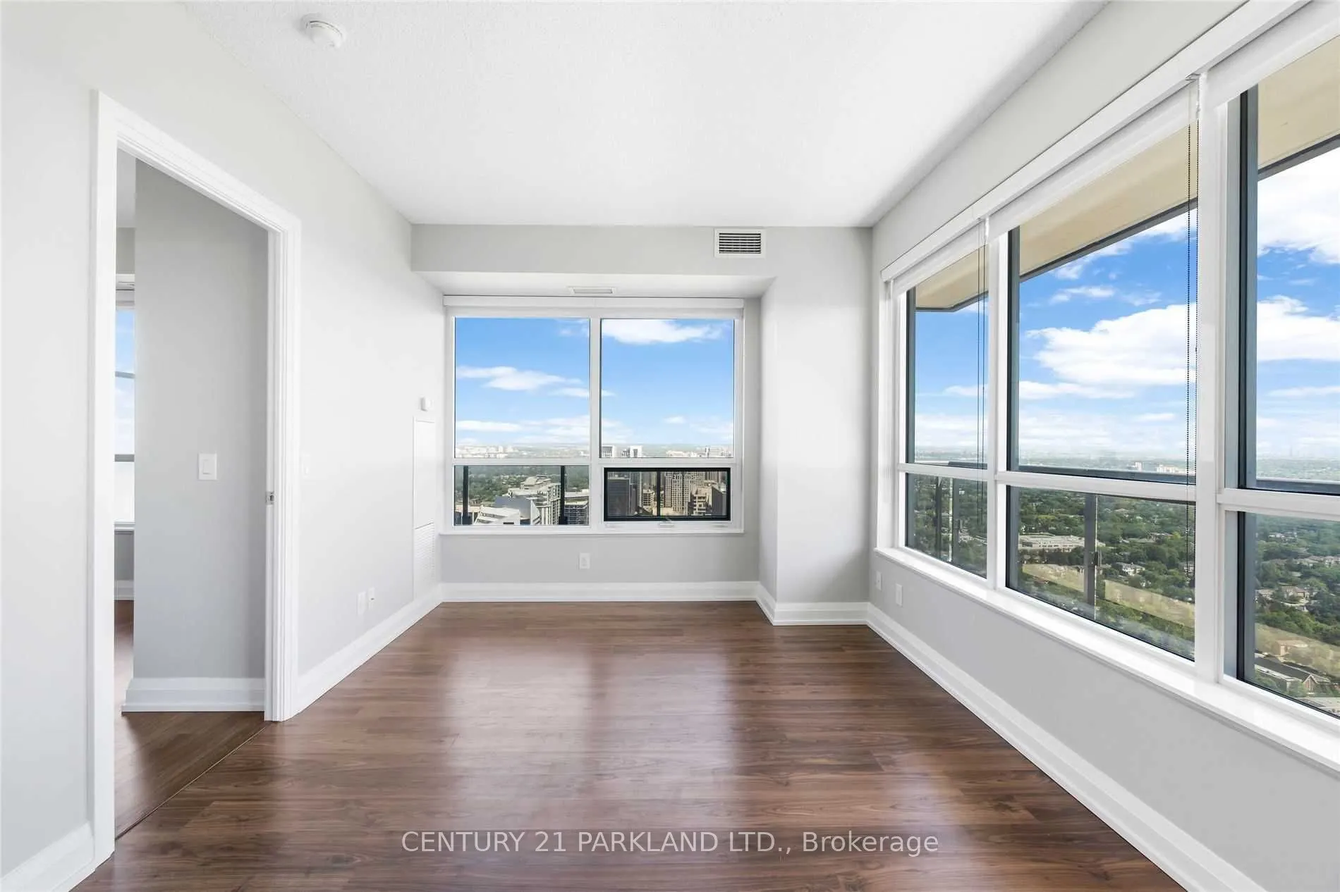 5 Sheppard Avenue E, #4423