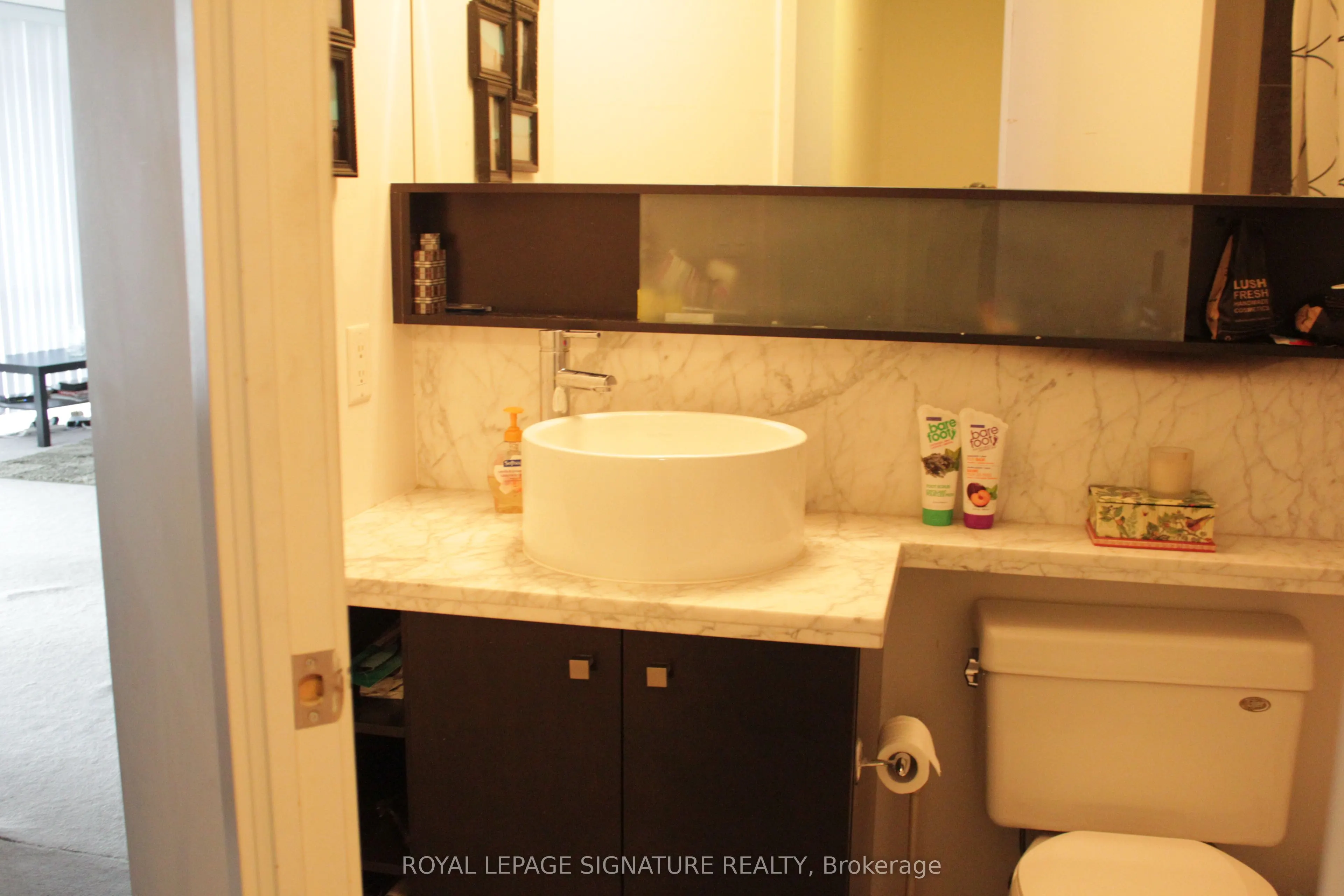 11 Brunel Court, #4215