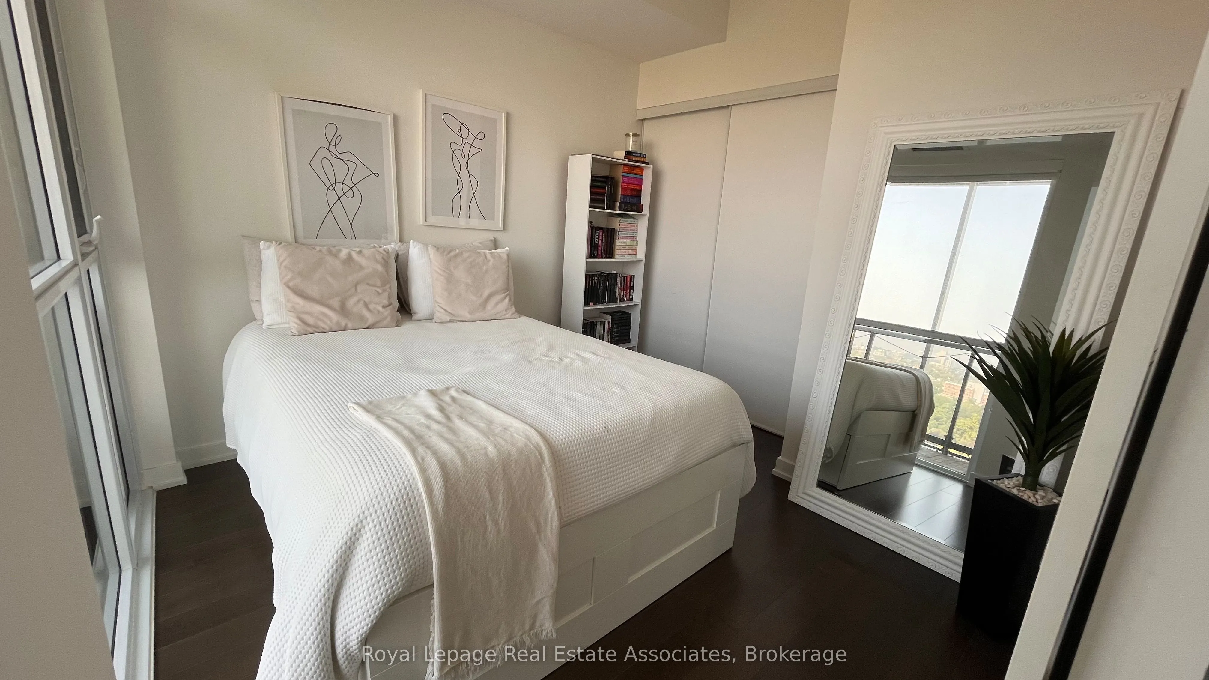 30 Ordnance Street, #1108