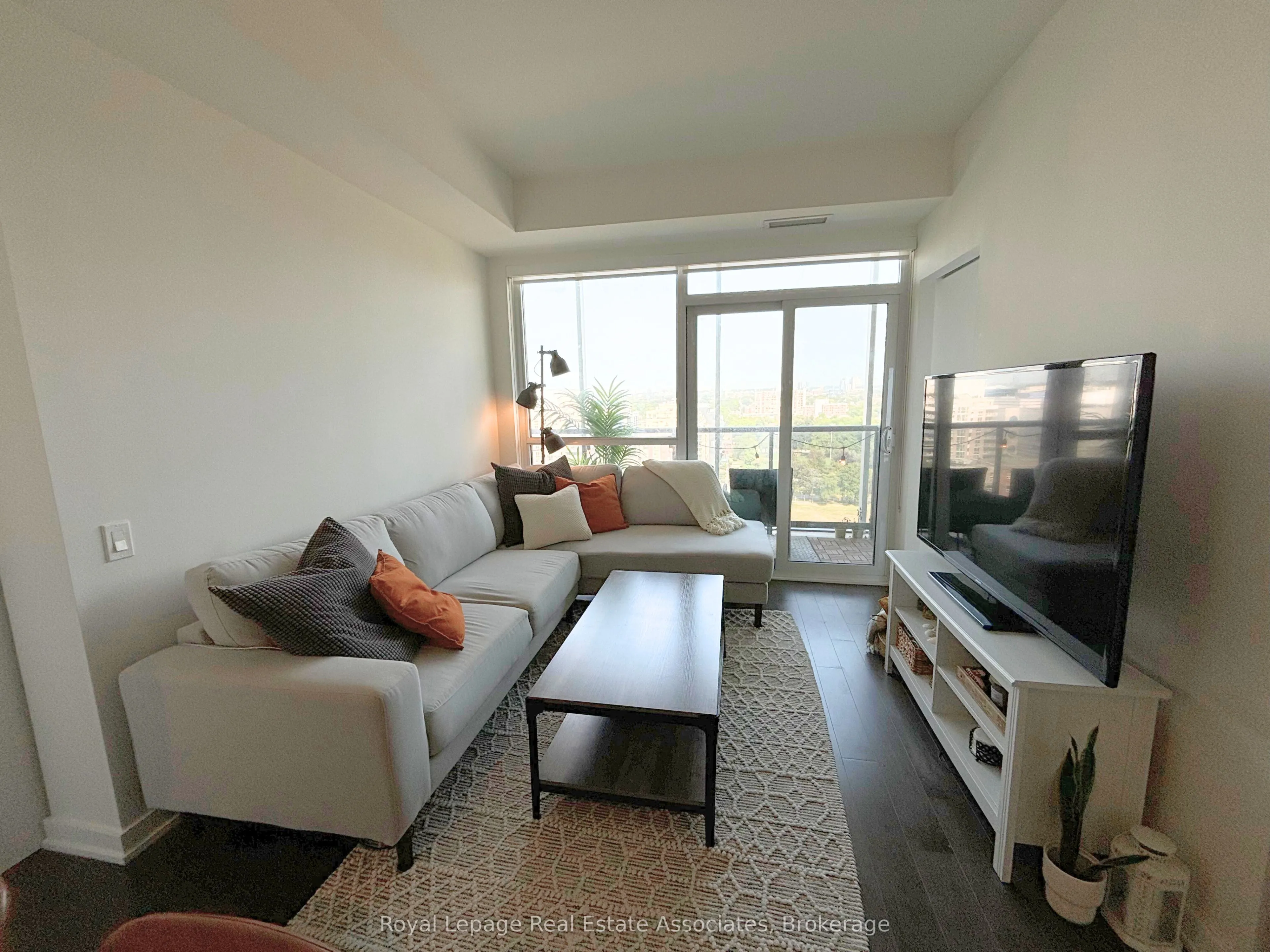 30 Ordnance Street, #1108