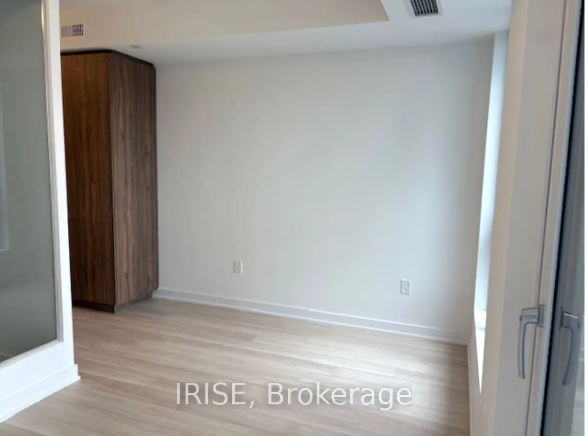 15 Richardson Street, #712