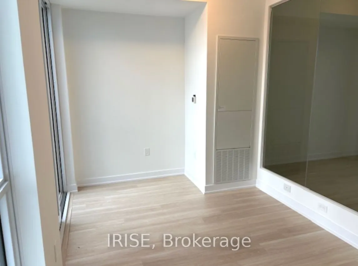 15 Richardson Street, #712