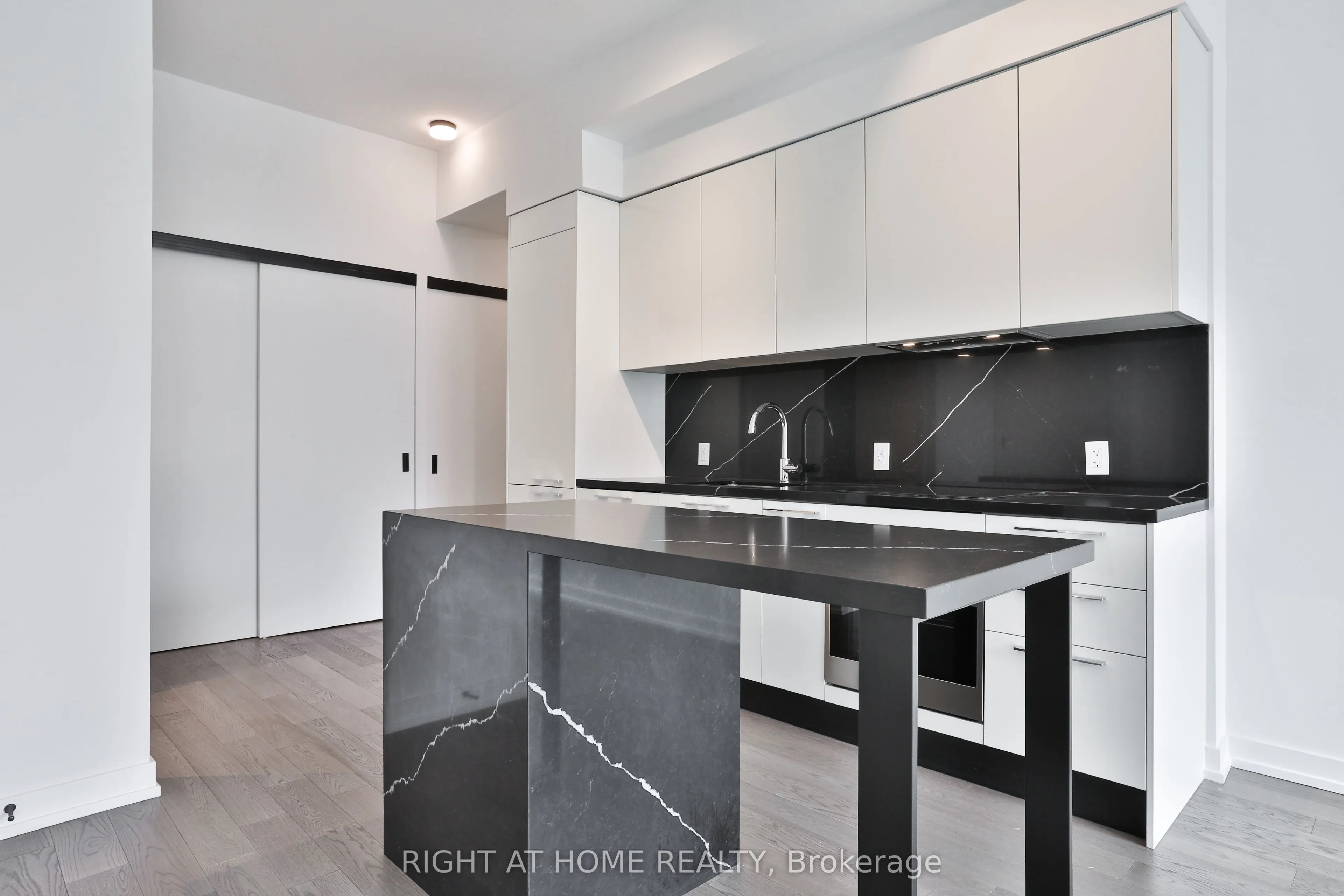 200 Sudbury Street, #212