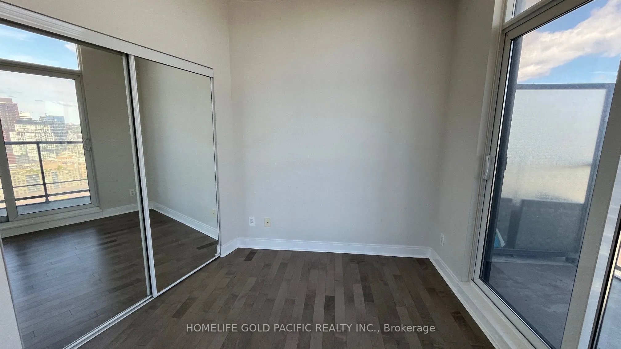 1 Scott Street, #3102