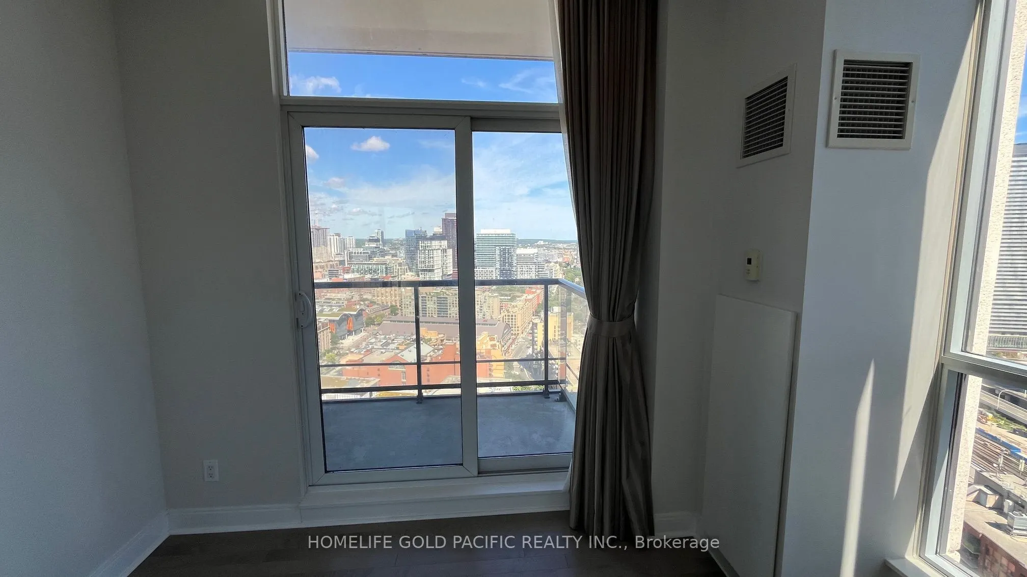 1 Scott Street, #3102