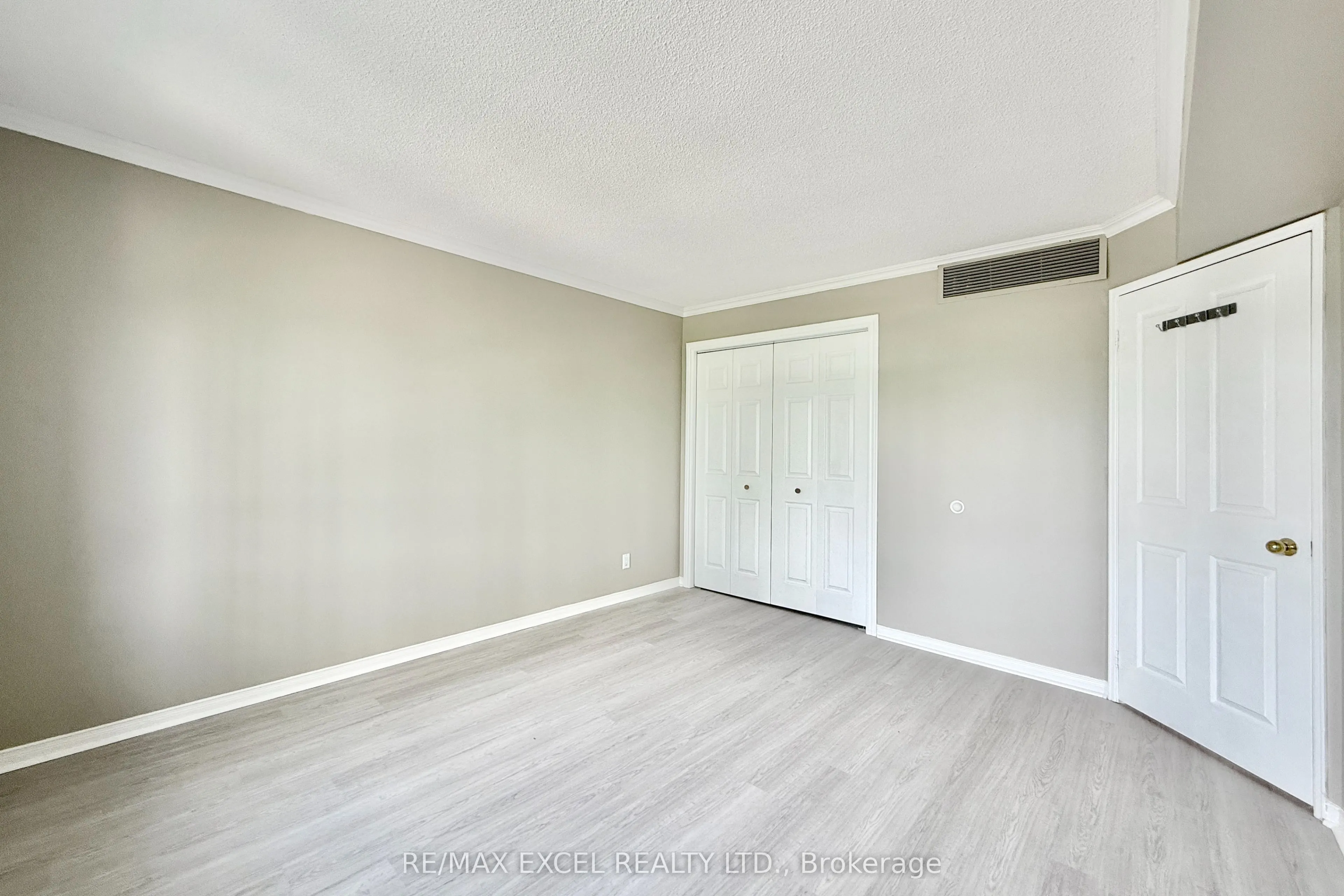 38 Hollywood Avenue, #312