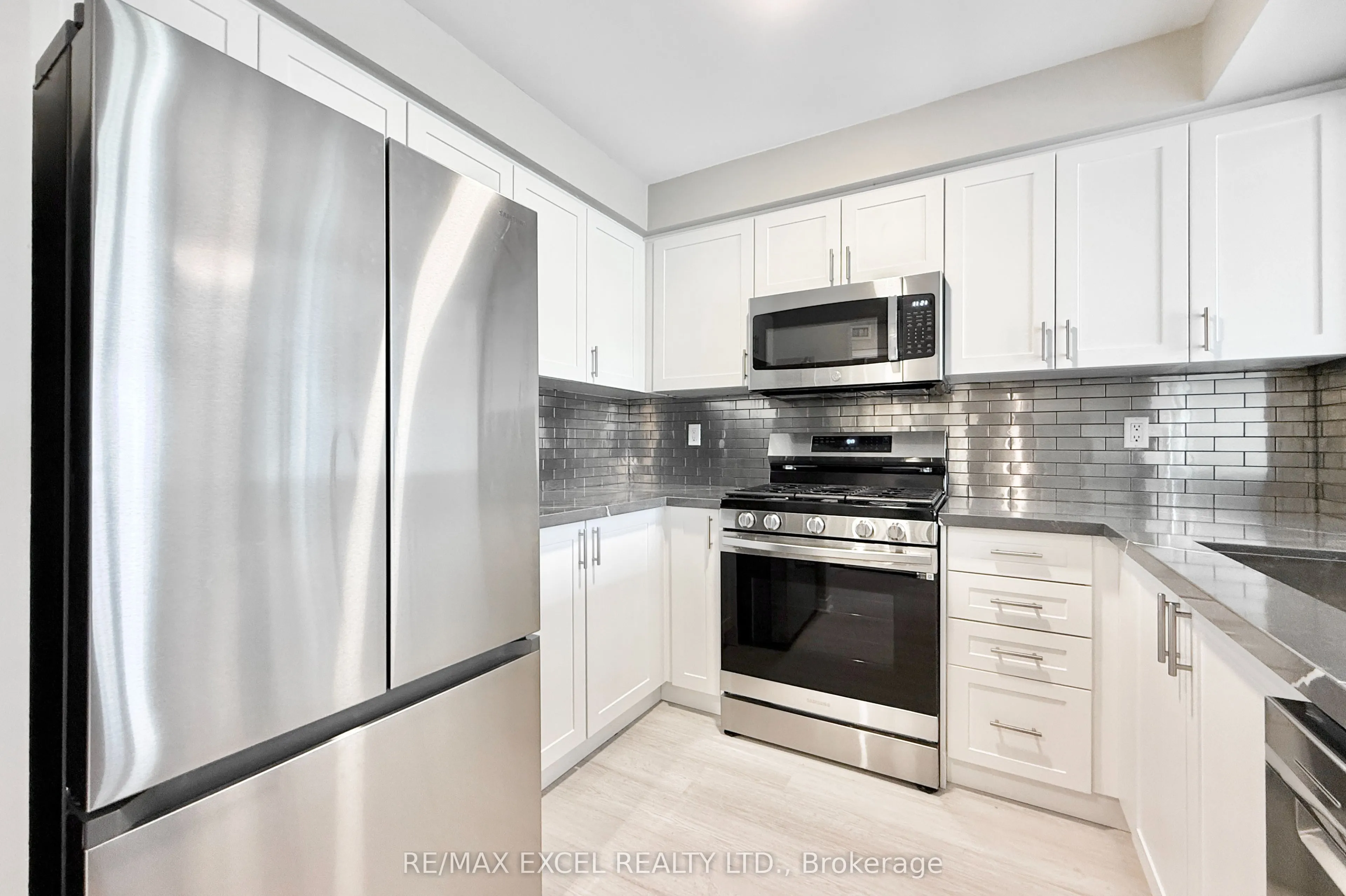 38 Hollywood Avenue, #312
