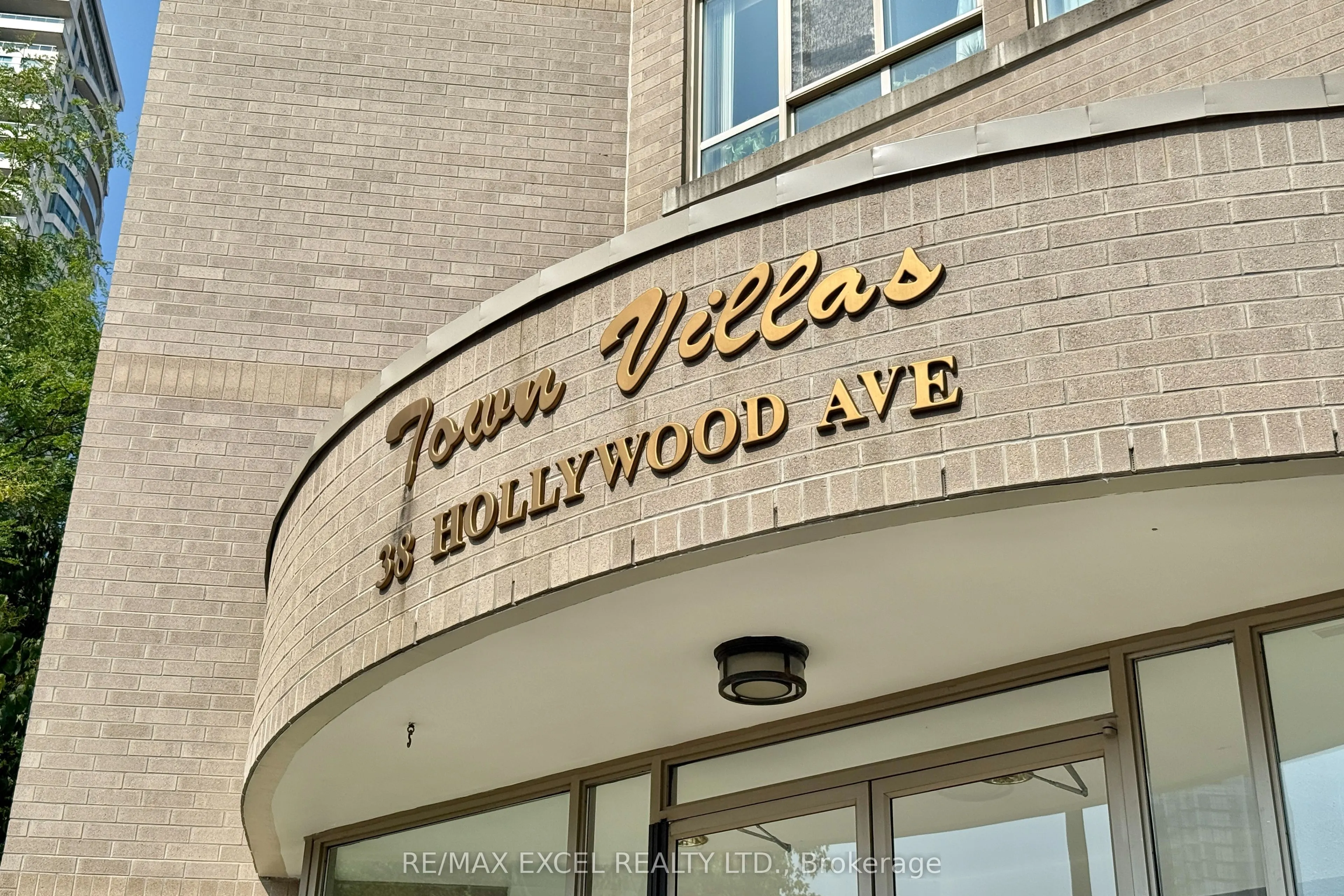 38 Hollywood Avenue, #312