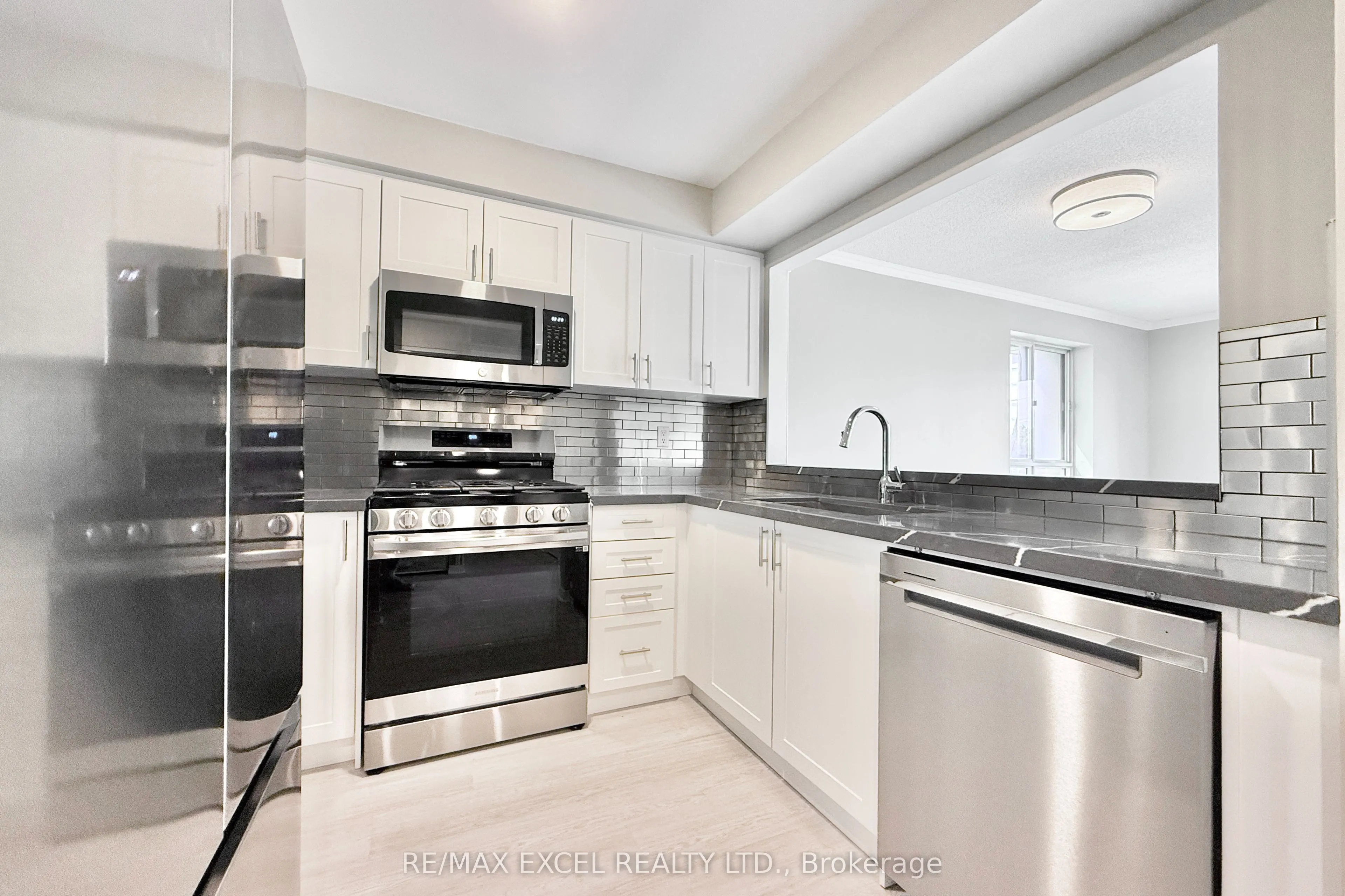 38 Hollywood Avenue, #312