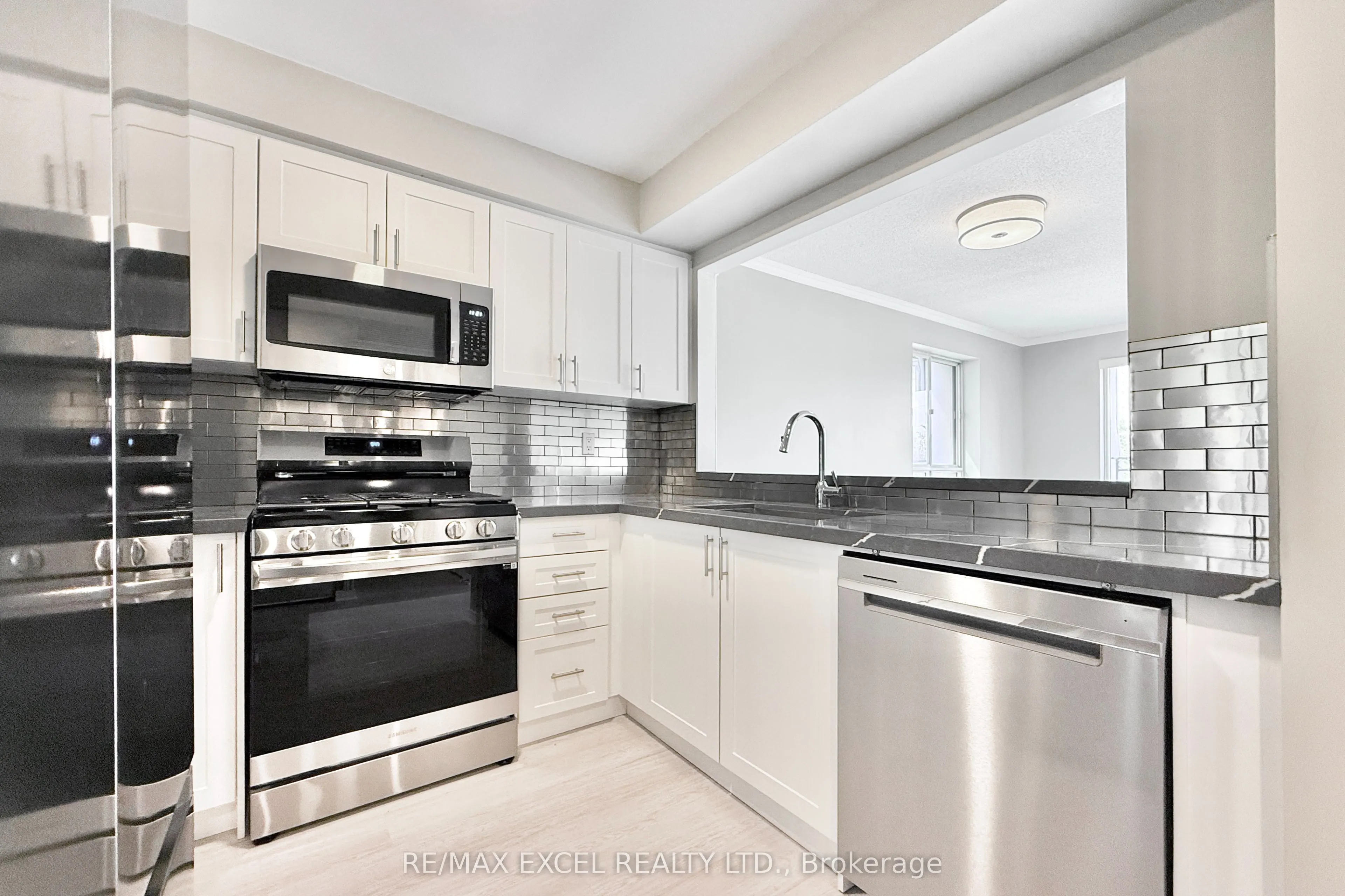 38 Hollywood Avenue, #312
