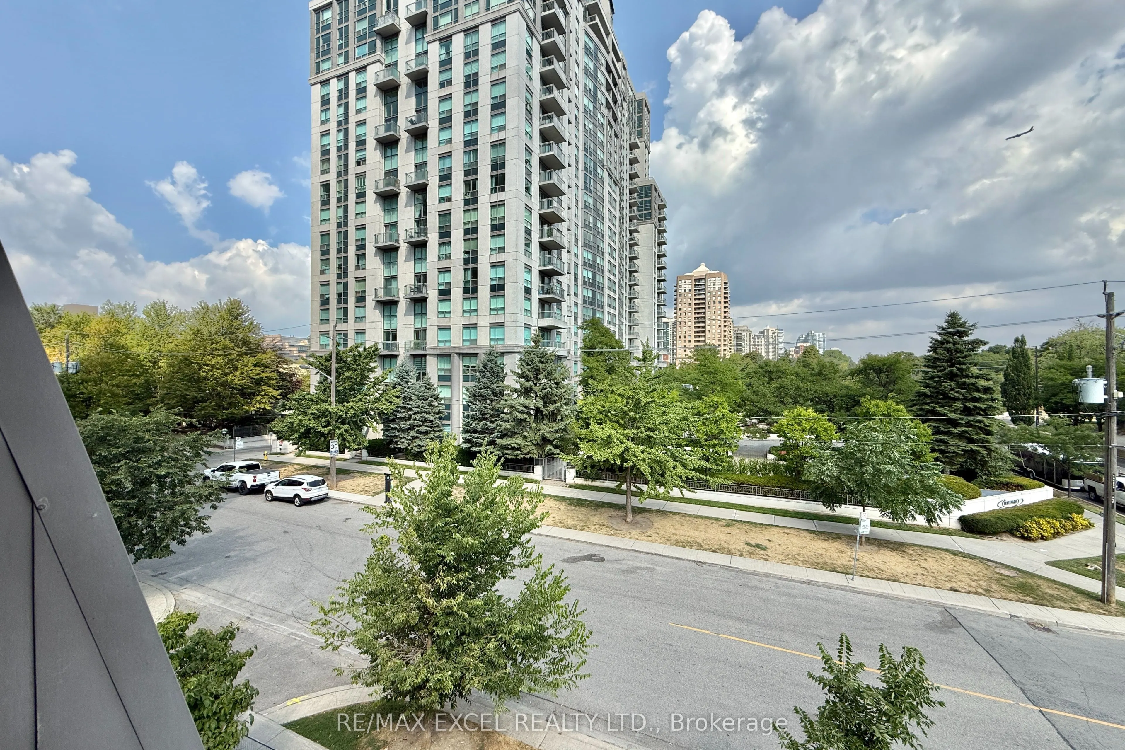 38 Hollywood Avenue, #312