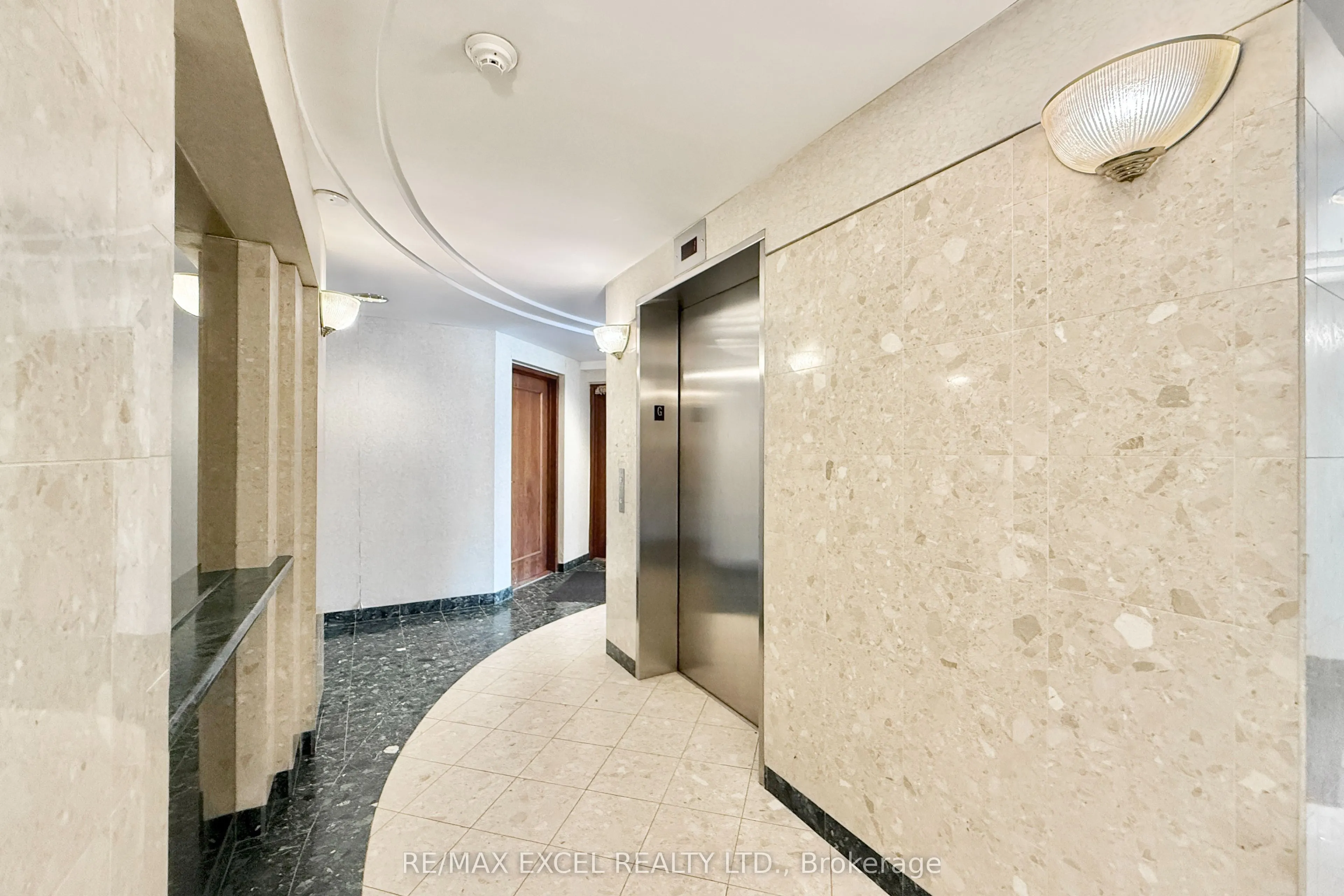 38 Hollywood Avenue, #312